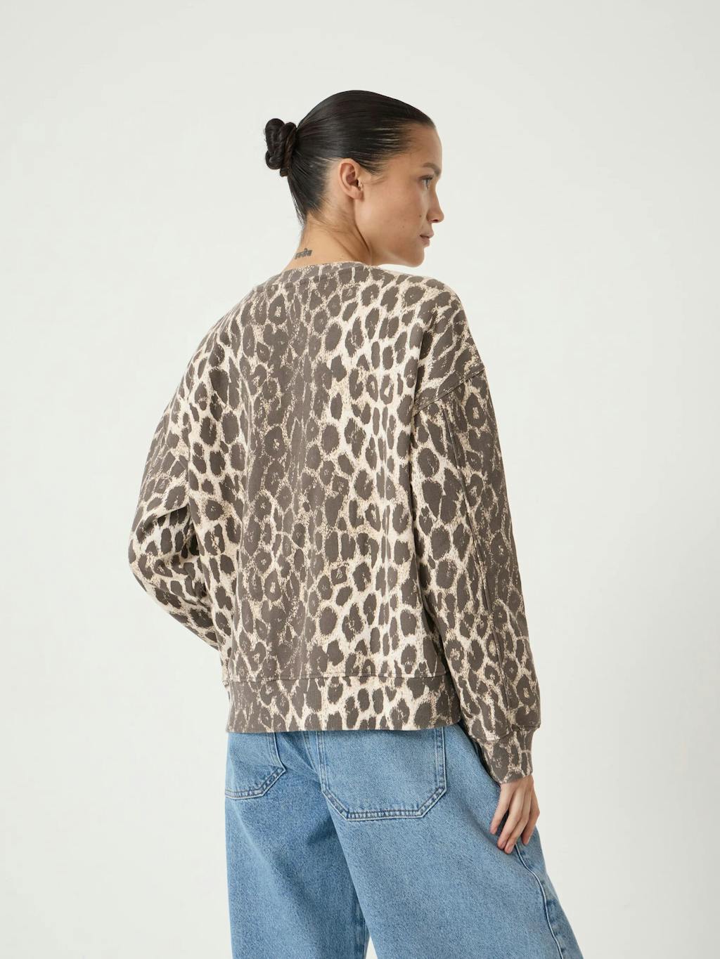 014968-4911-02 Astra Leopard Print Cotton Sweatshirt