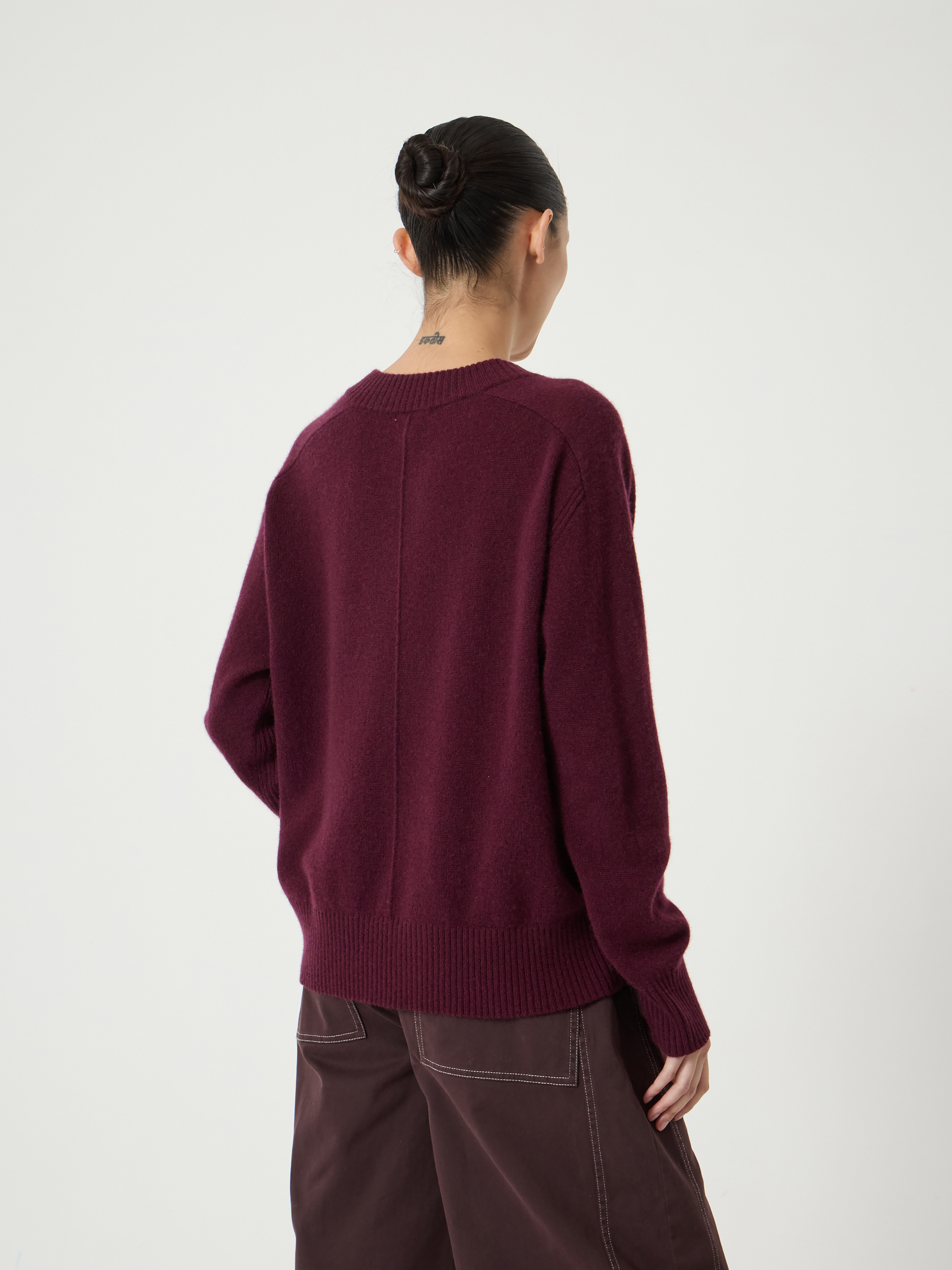 Colette Cashmere V-Neck Saddle Sleeve Jumper