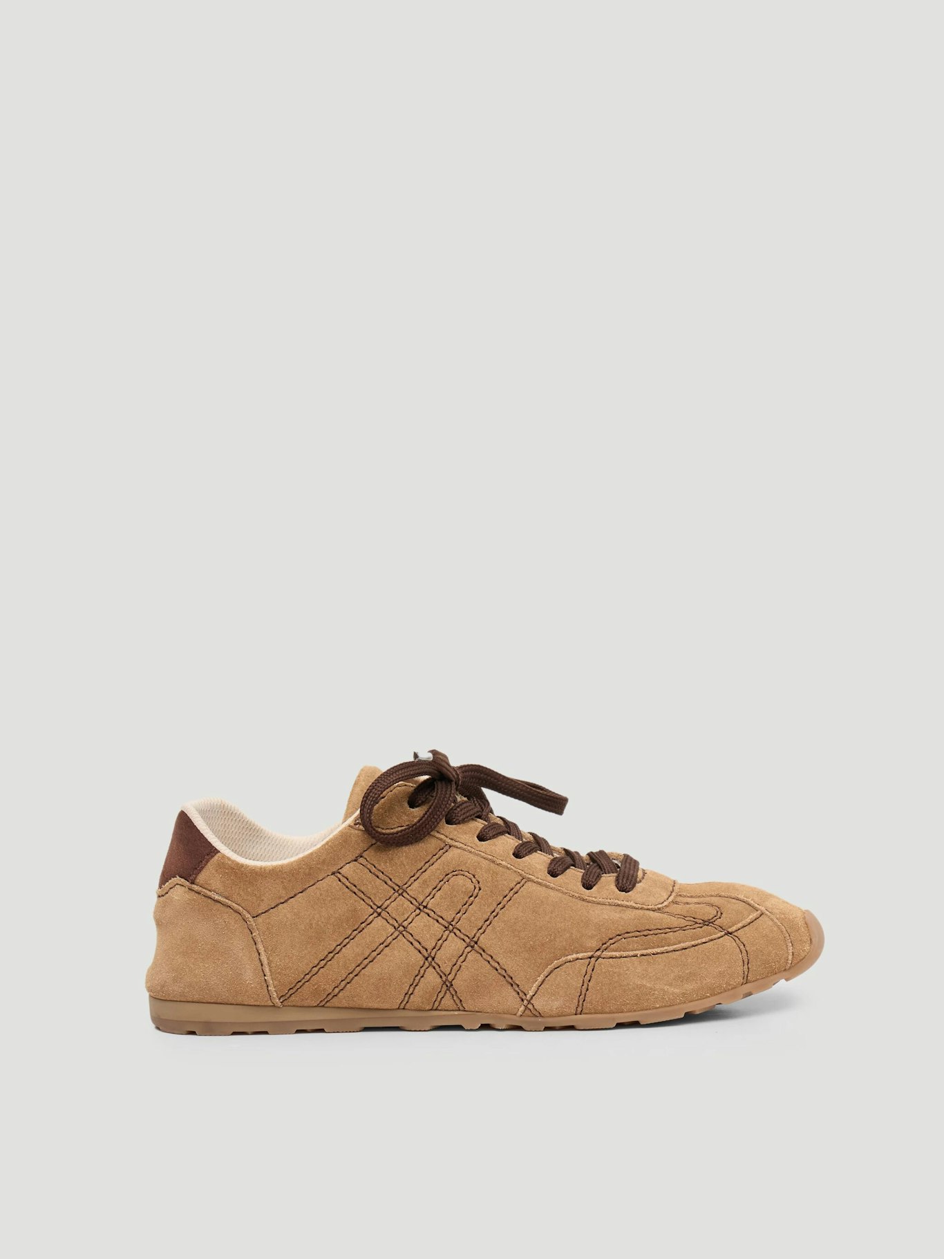 014258-0331-07 Sadie Stitch Detail Slimline Trainers