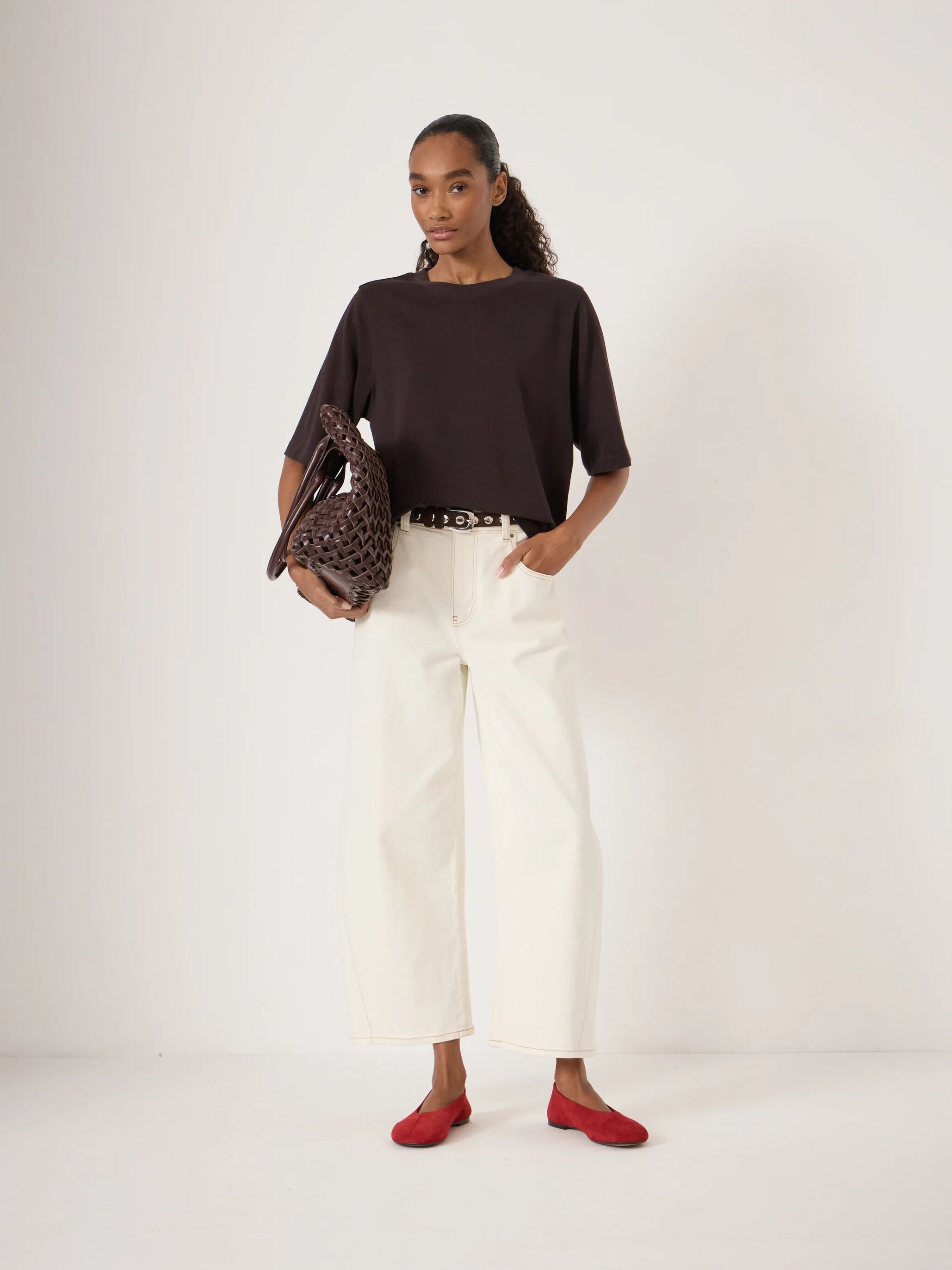 Cropped Bree Horseshoe Barrel Leg Jeans