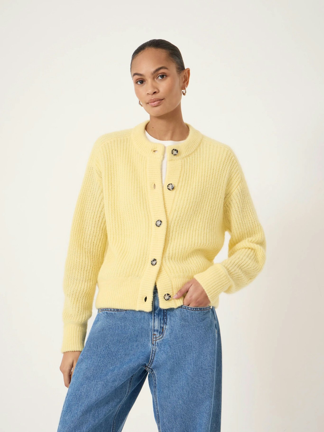 013113-0754-01 Raven Wool Blend Cardigan