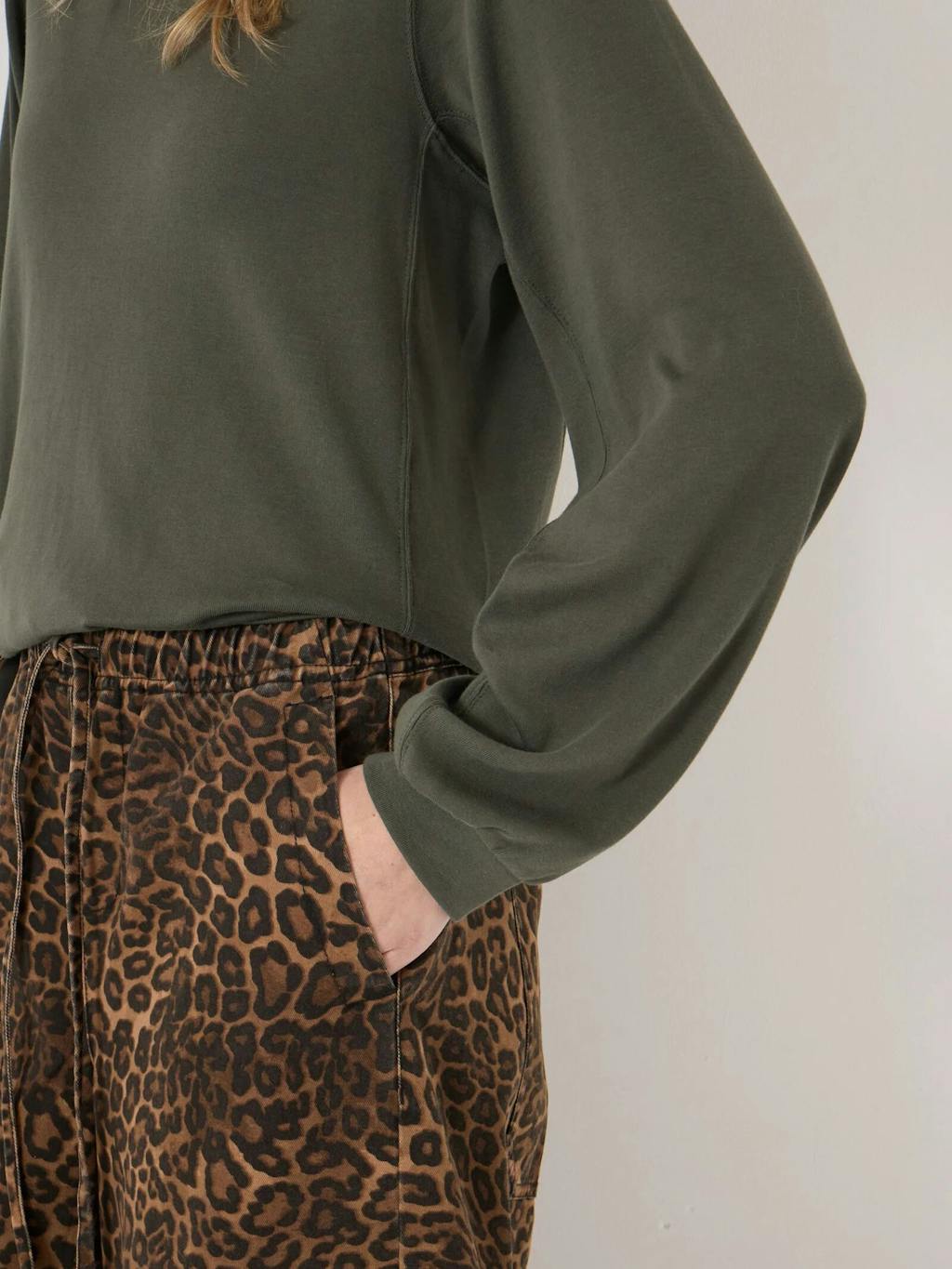 014603-3392-04 Elodie Puff Detail Cuff Cotton Top