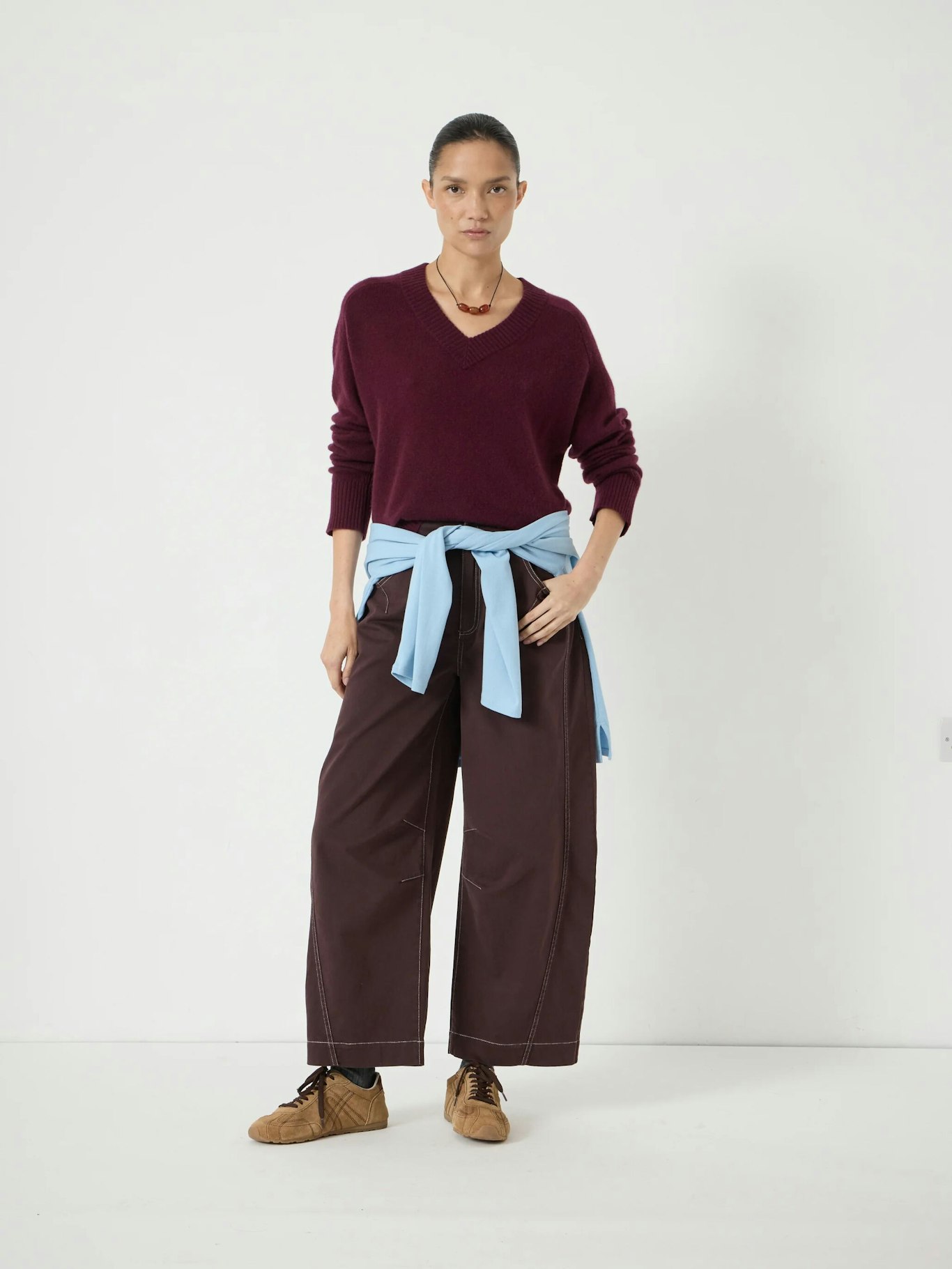 014395-1410-02 Colette Cashmere V-Neck Saddle Sleeve Jumper