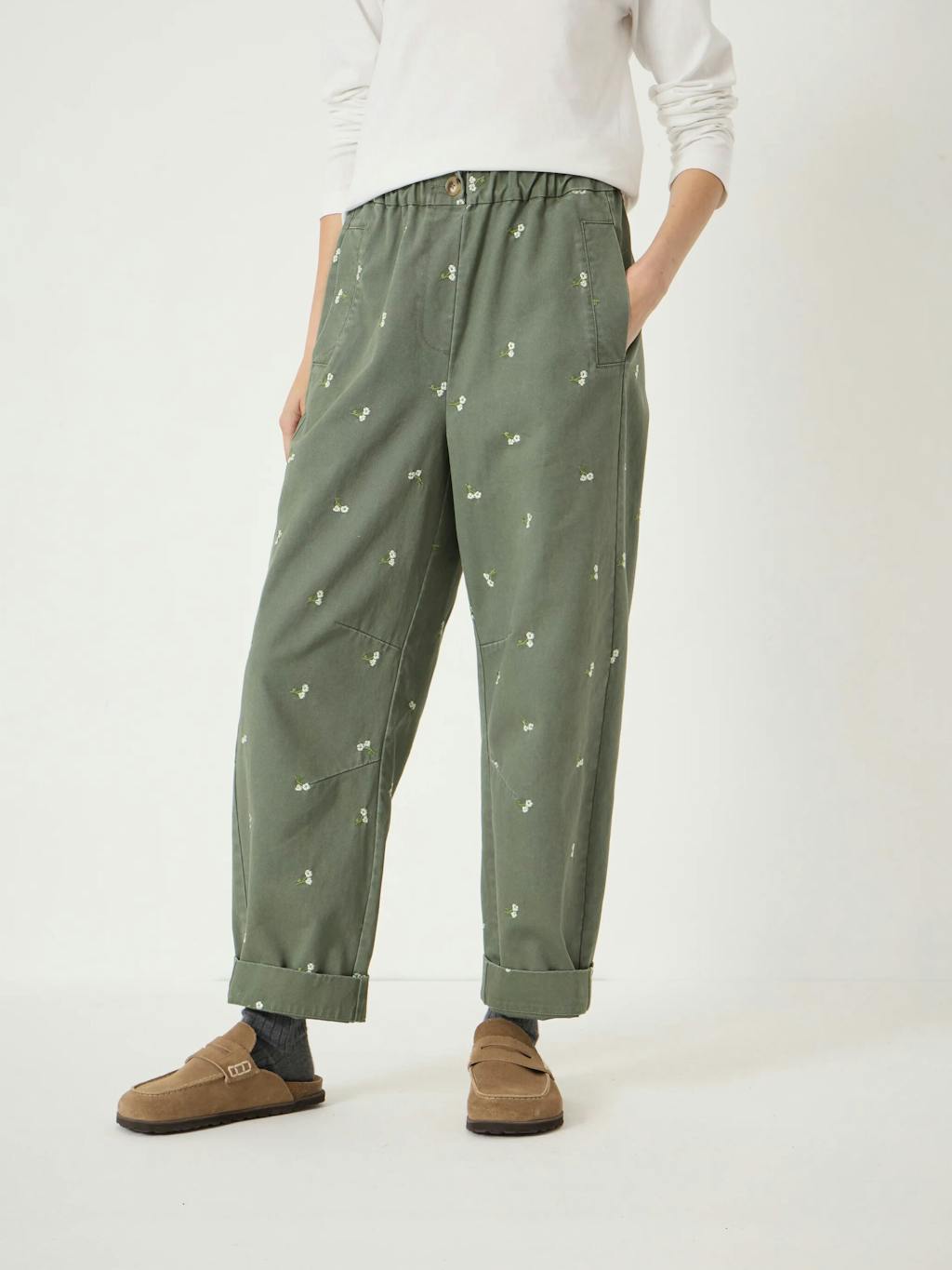 014902-2009-02 Jack Barrell Leg Embroidered Trousers
