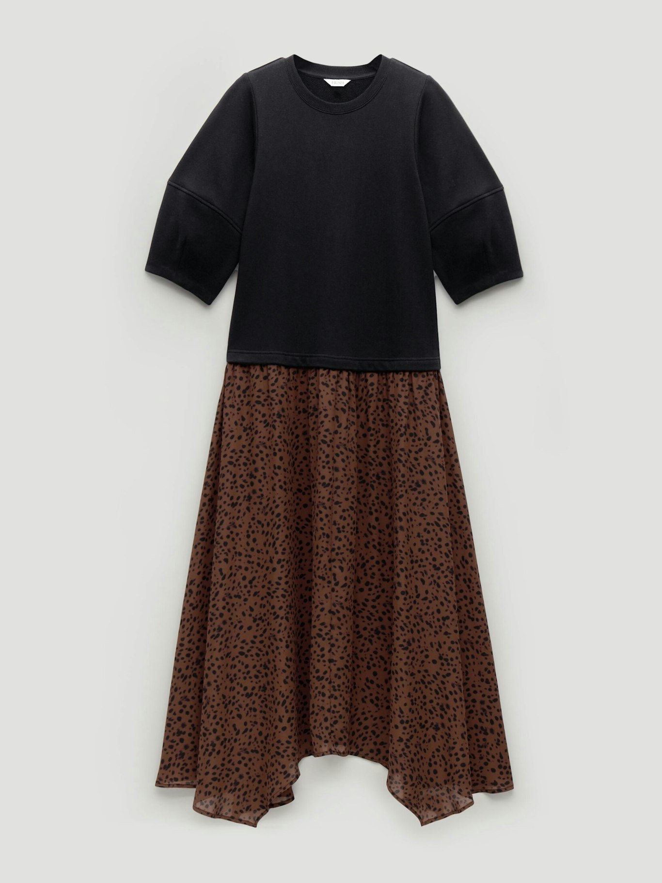 015095-4873-07 Zola Puff Sleeve Hanky Hem Dress