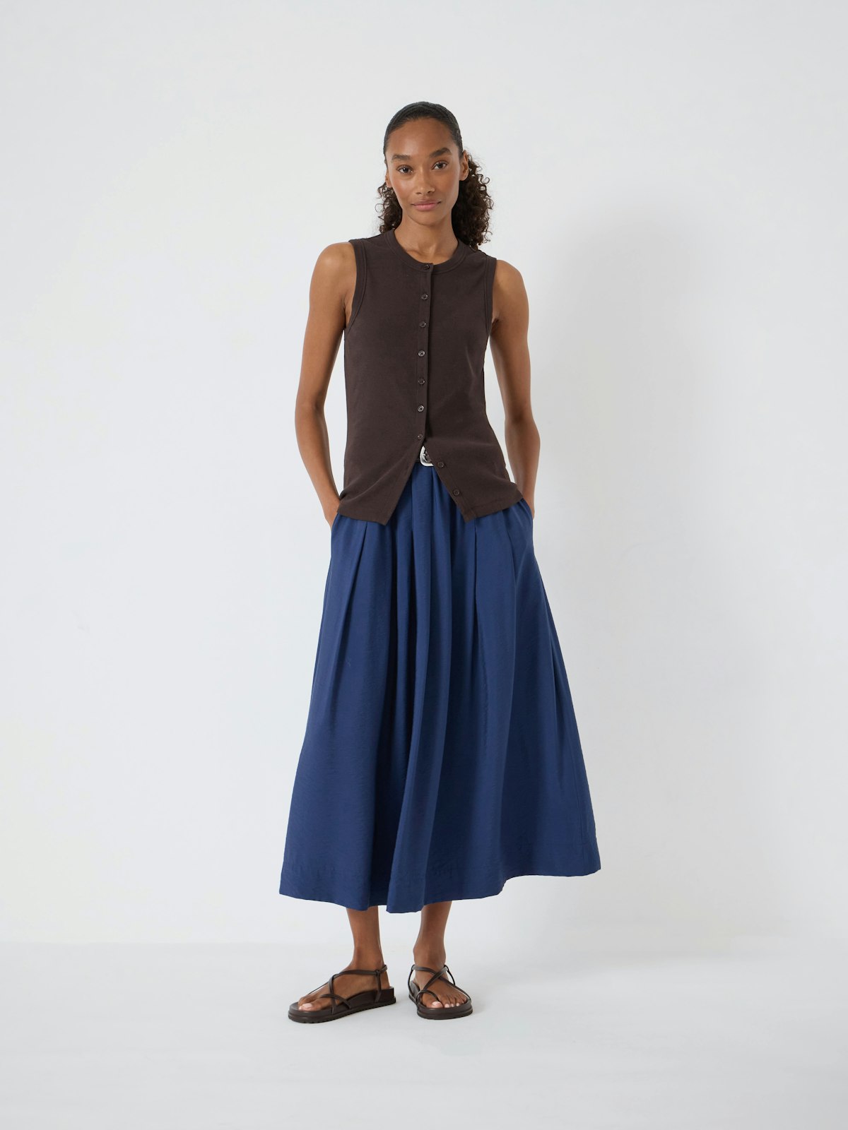 Ivy Pleated Midi Skirt | Navy Blue | hush