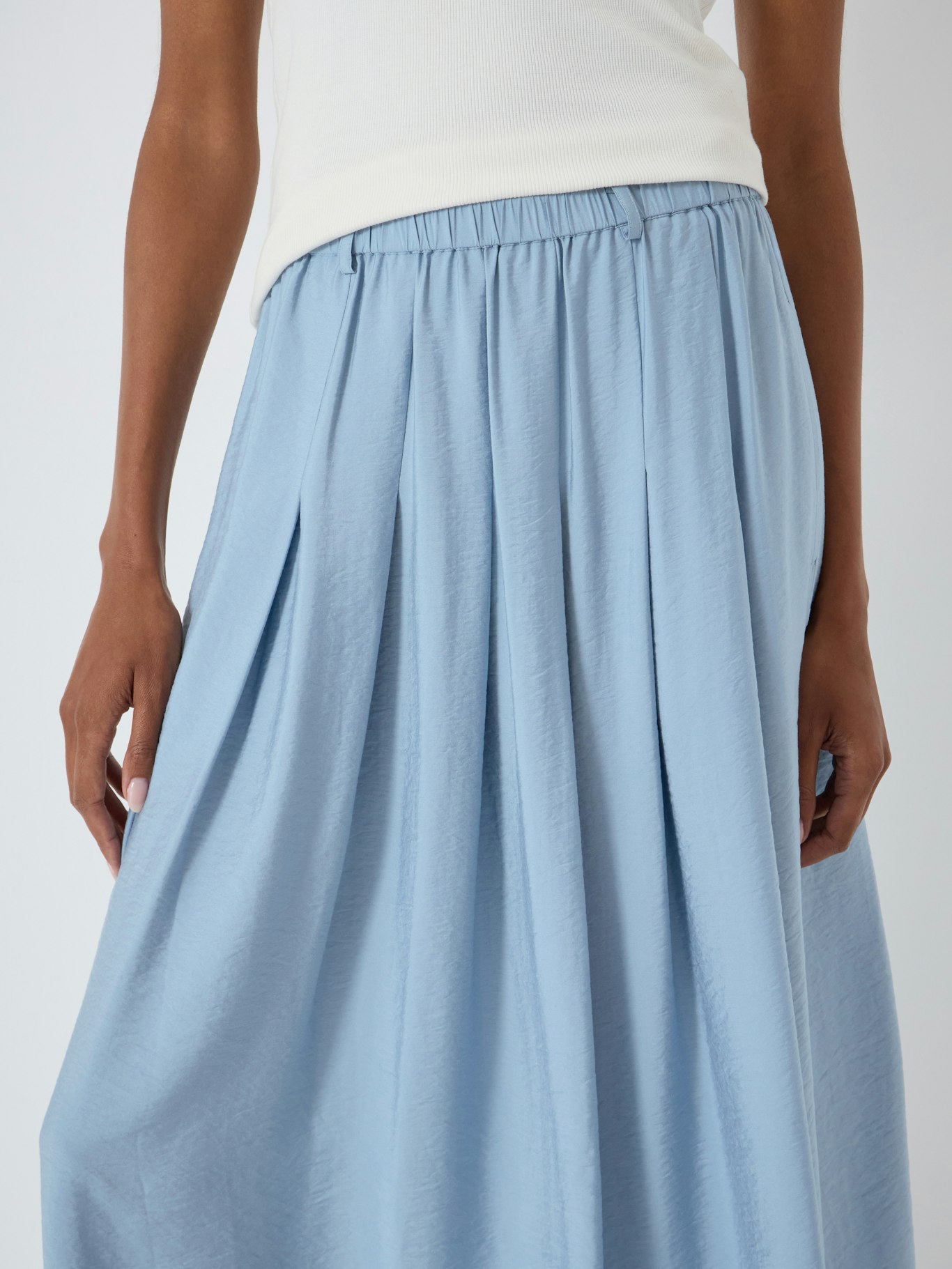 014307-1631-04 Ivy Pleated Midi Skirt