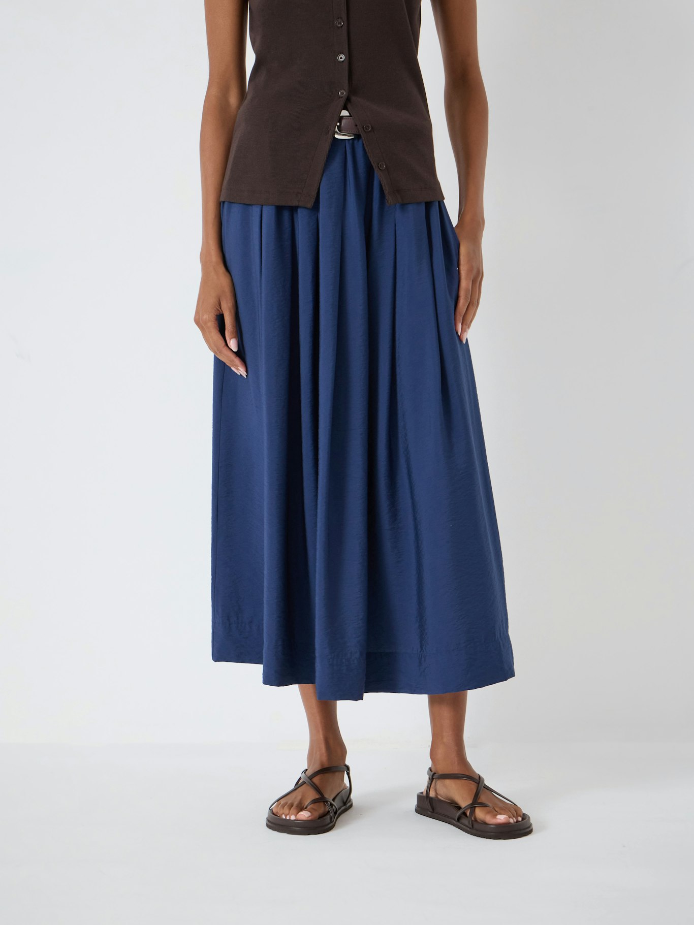 014307-3315-02 Ivy Pleated Midi Skirt