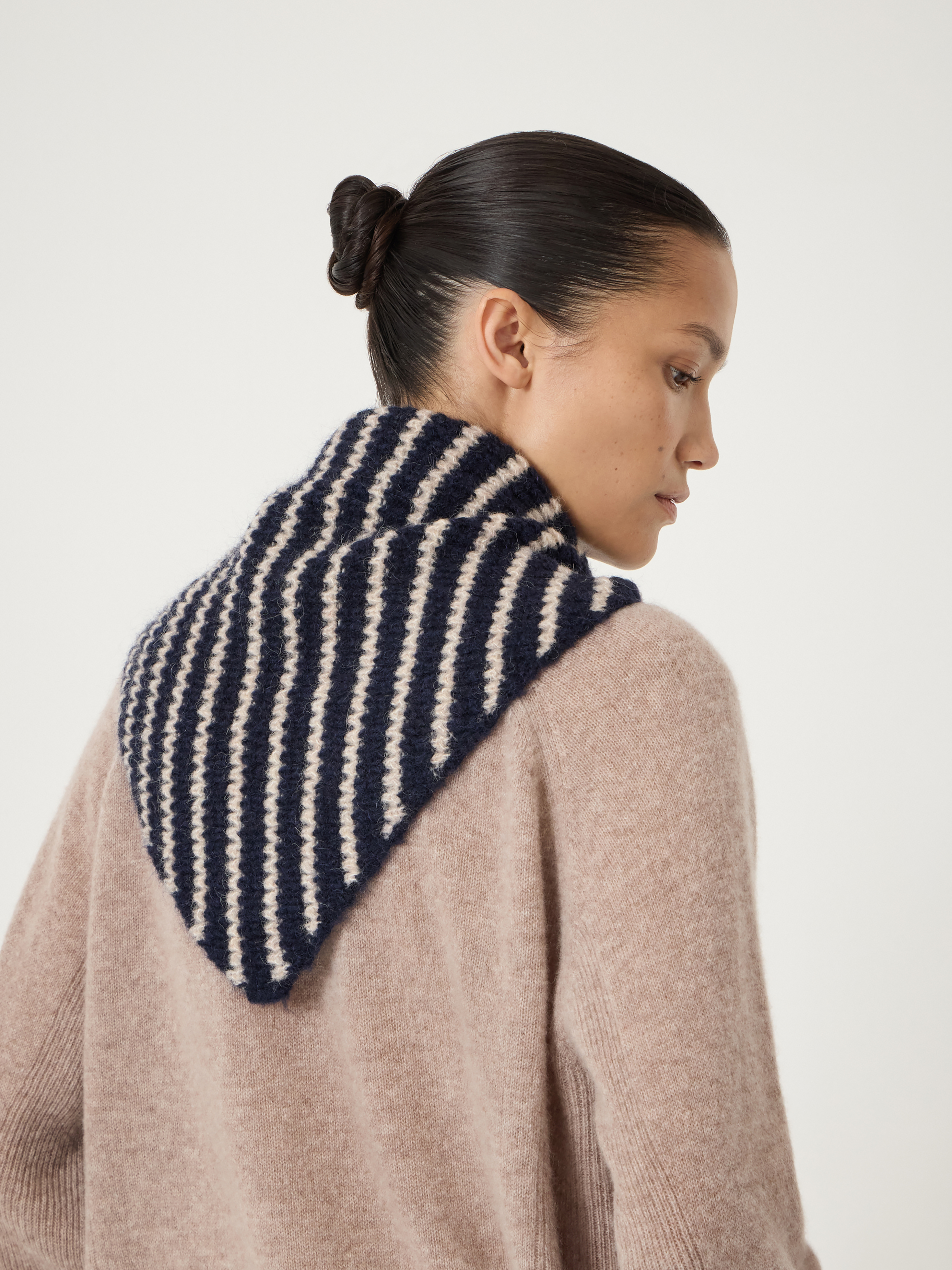 Stripe Triangle Scarf