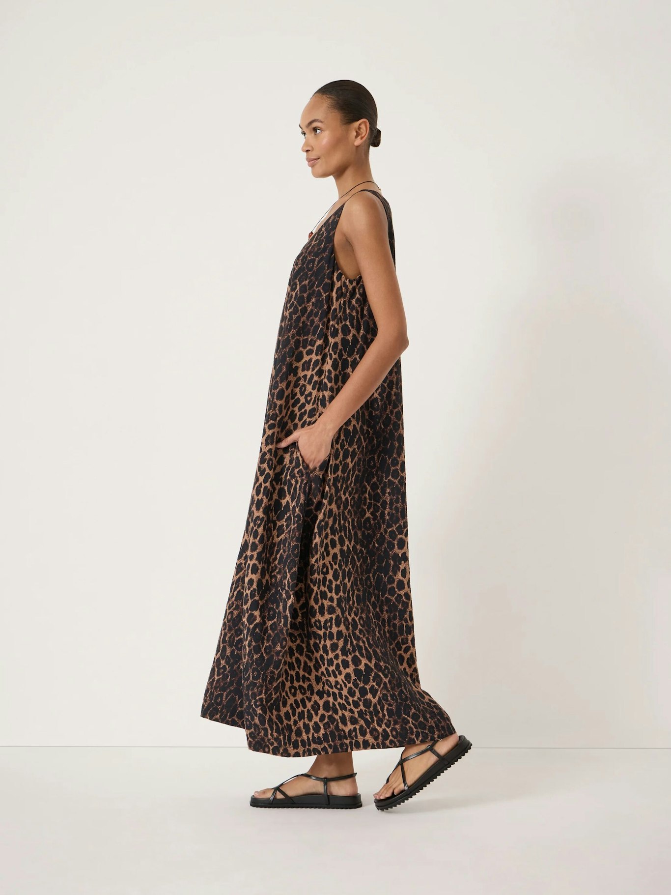 013798-4604-02 Liddie Barrel Tank Dress