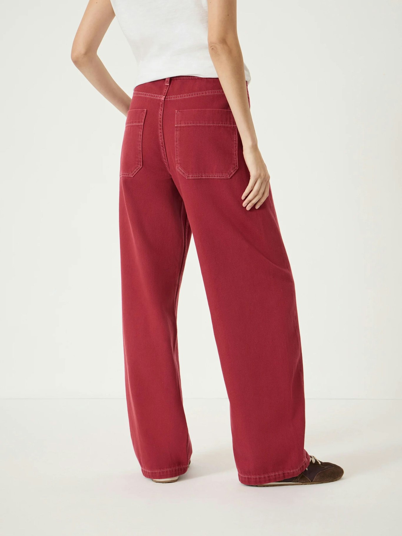 014300-1166-03 Saskia Straight Seamed Jeans