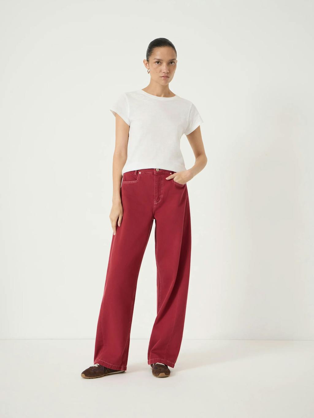 014300-1166-05 Saskia Straight Seamed Jeans
