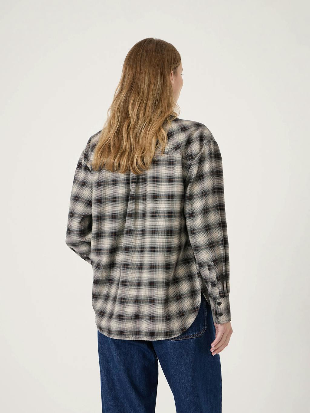 015302-4937-03 Amren Check Long Sleeve Shirt