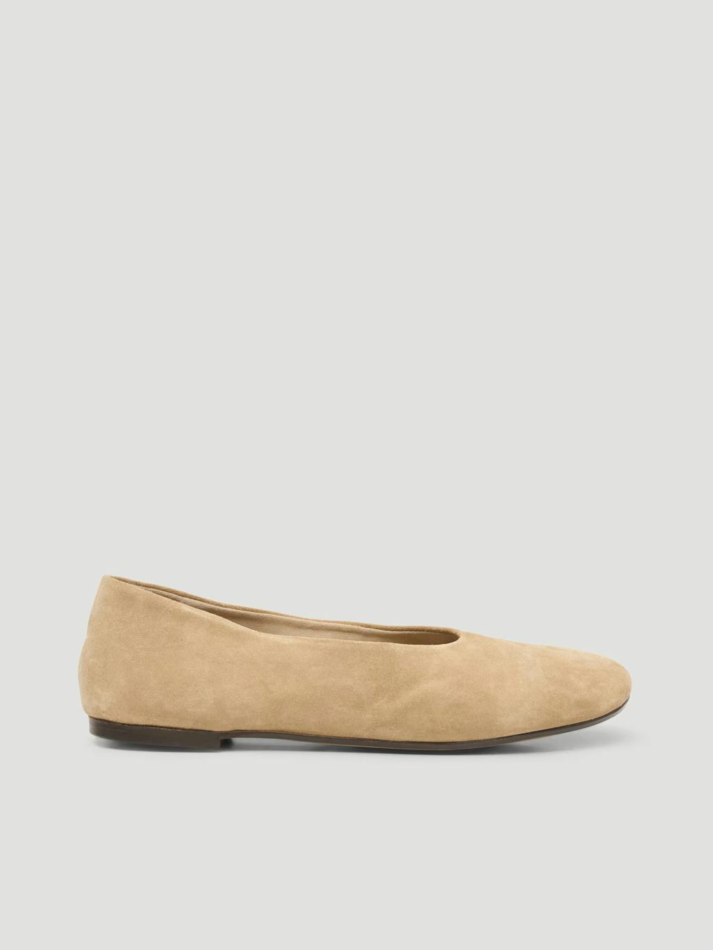 014411-0475-07 Bertie Round Toe Suede Ballet Flats