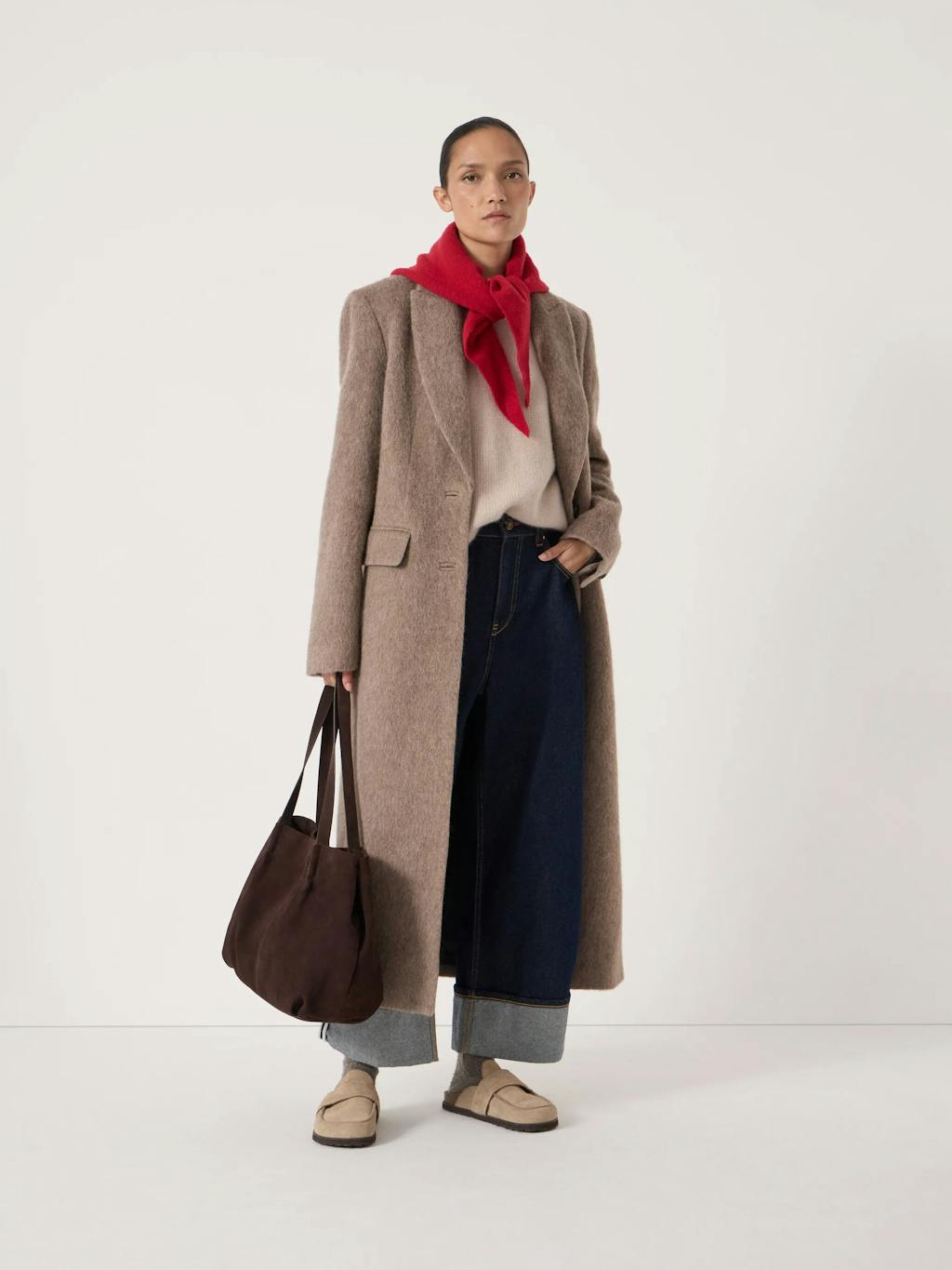 013955-0450-01 Suede Wing Tote Bag