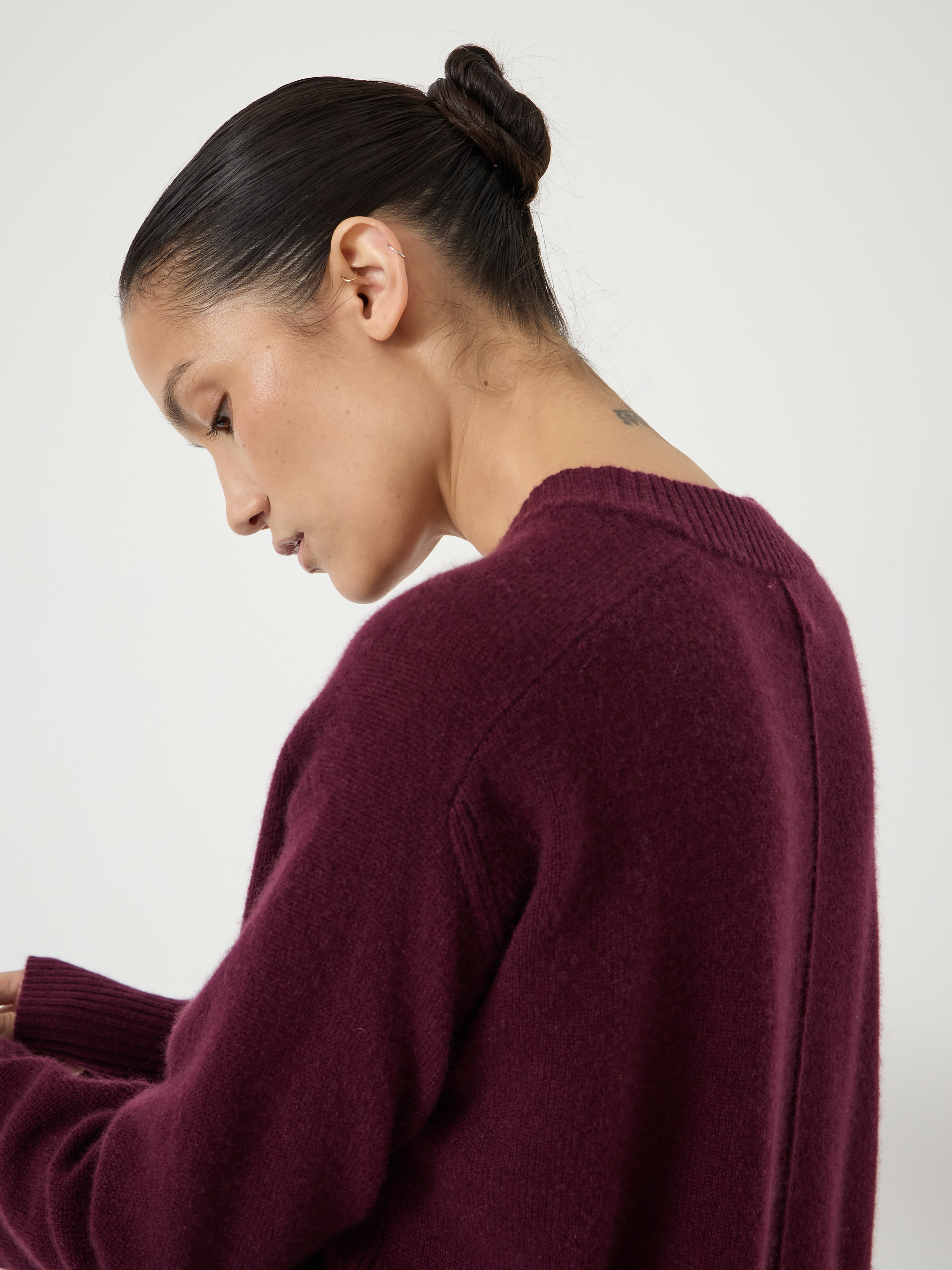 Colette Cashmere V-Neck Saddle Sleeve Jumper