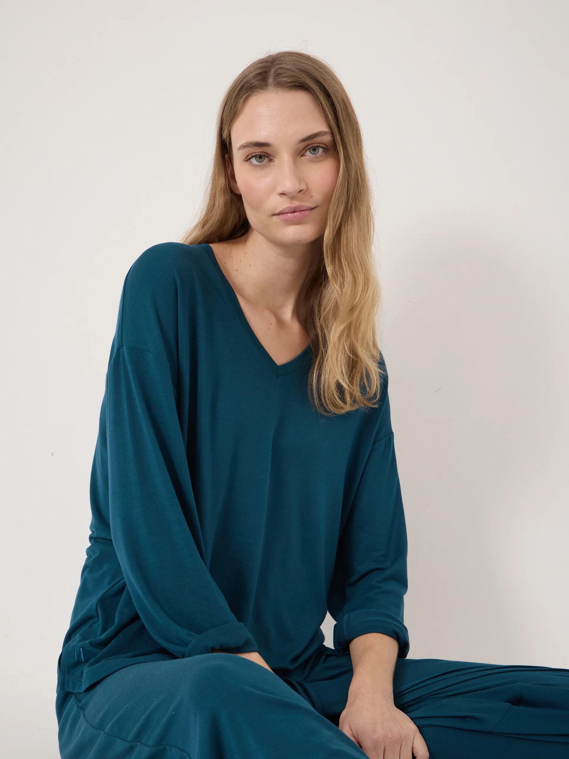 Nox Jersey V-Neck Pyjamas