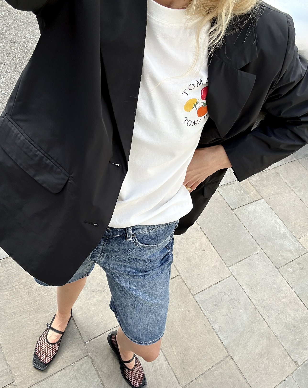 Journal article featured image