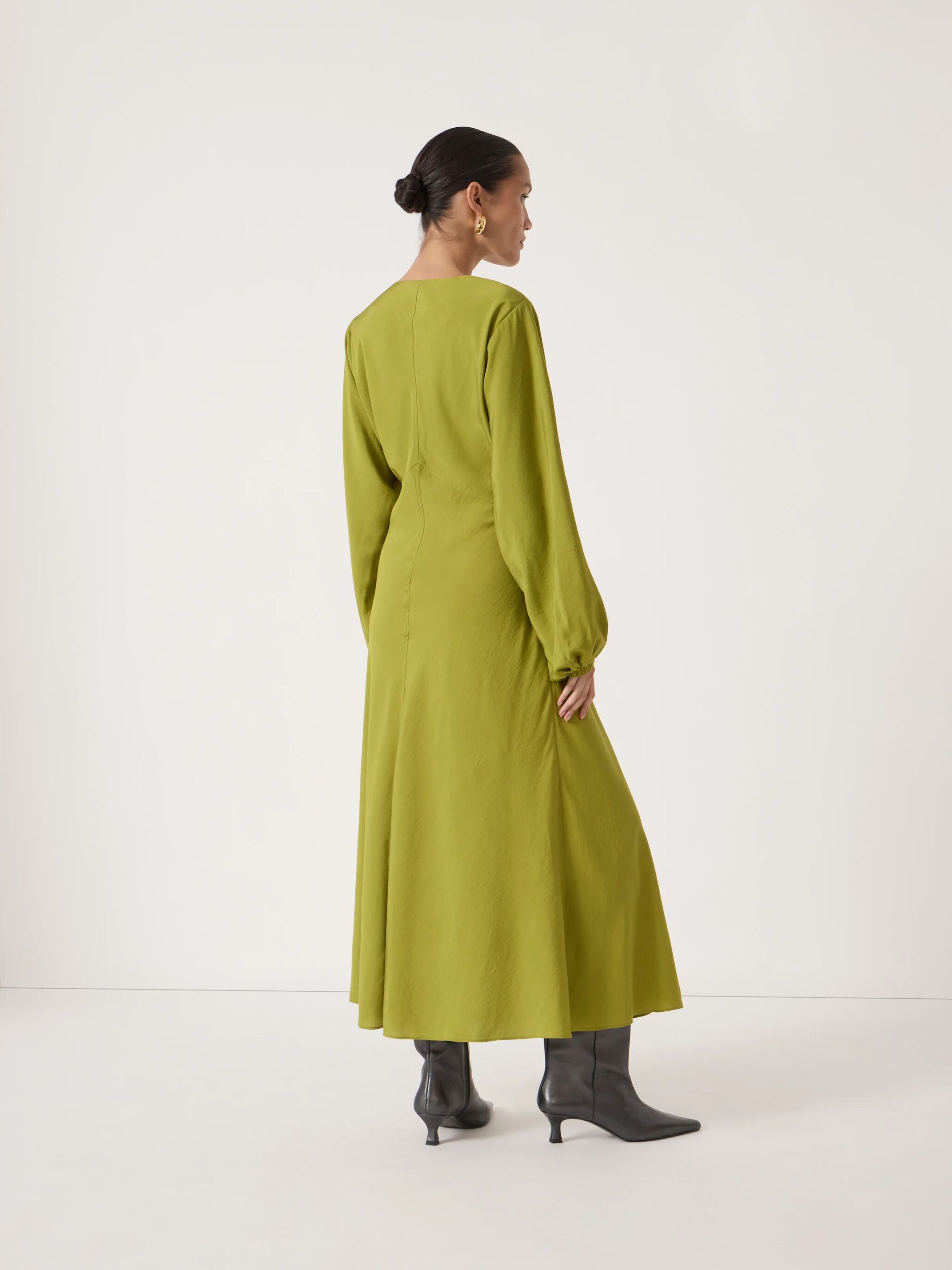 Grace V-Neck Long Sleeve Dress