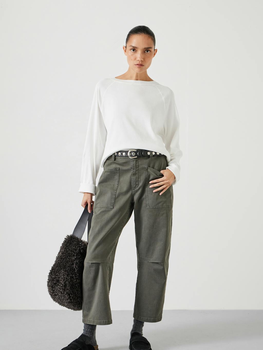 009137-0217-02 Matilda Cotton Raglan Top