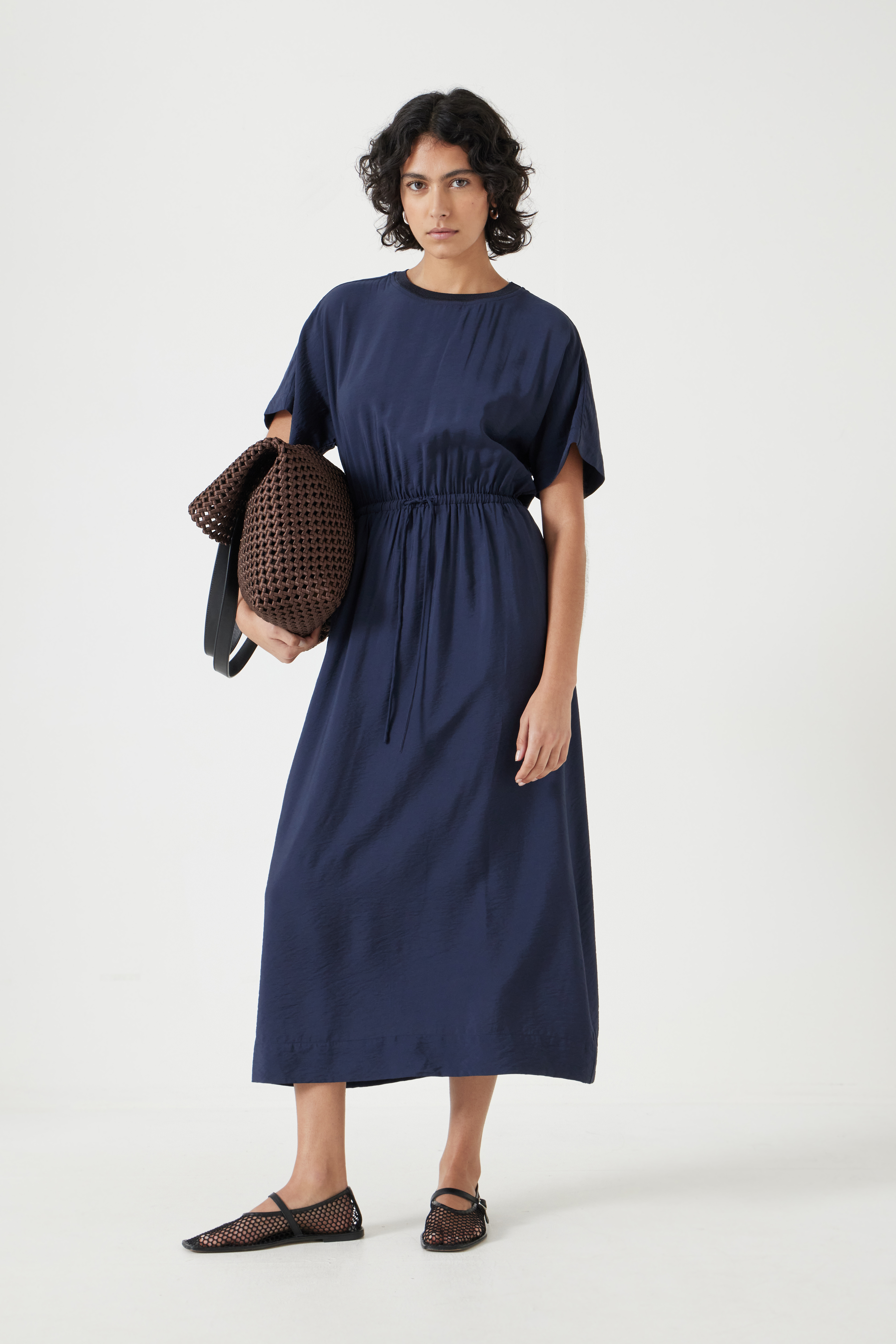 crew neck dress Air Flow Short Sleeve Midi - Washed Navy Khloé Kardashian's Holiday Decorations Starred is made for CLEARANCE TAG: SPRING/SUMMER APPAREL Color:Green/Pink Short sleeve