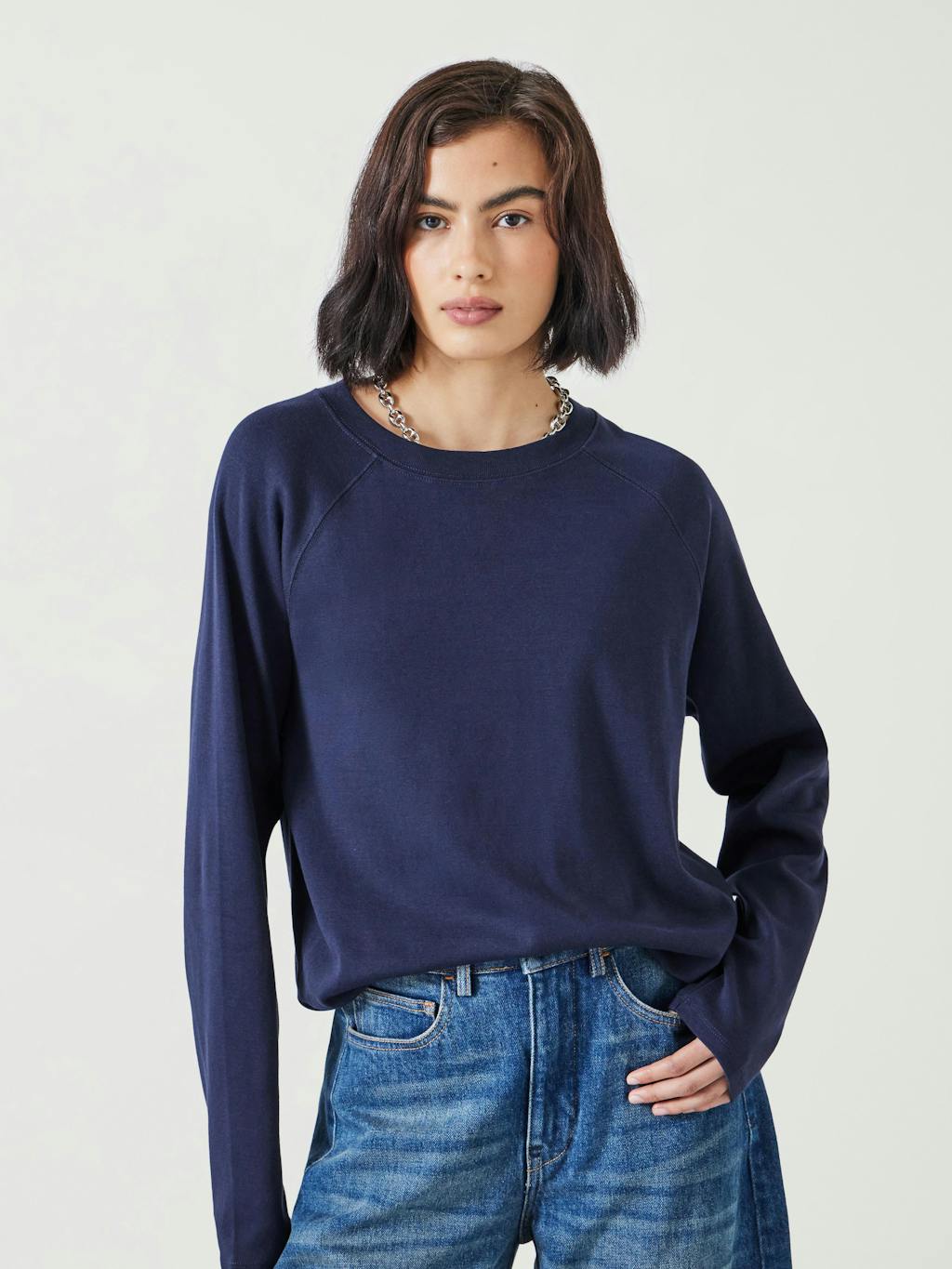 009137-1677-01 Matilda Cotton Raglan Top