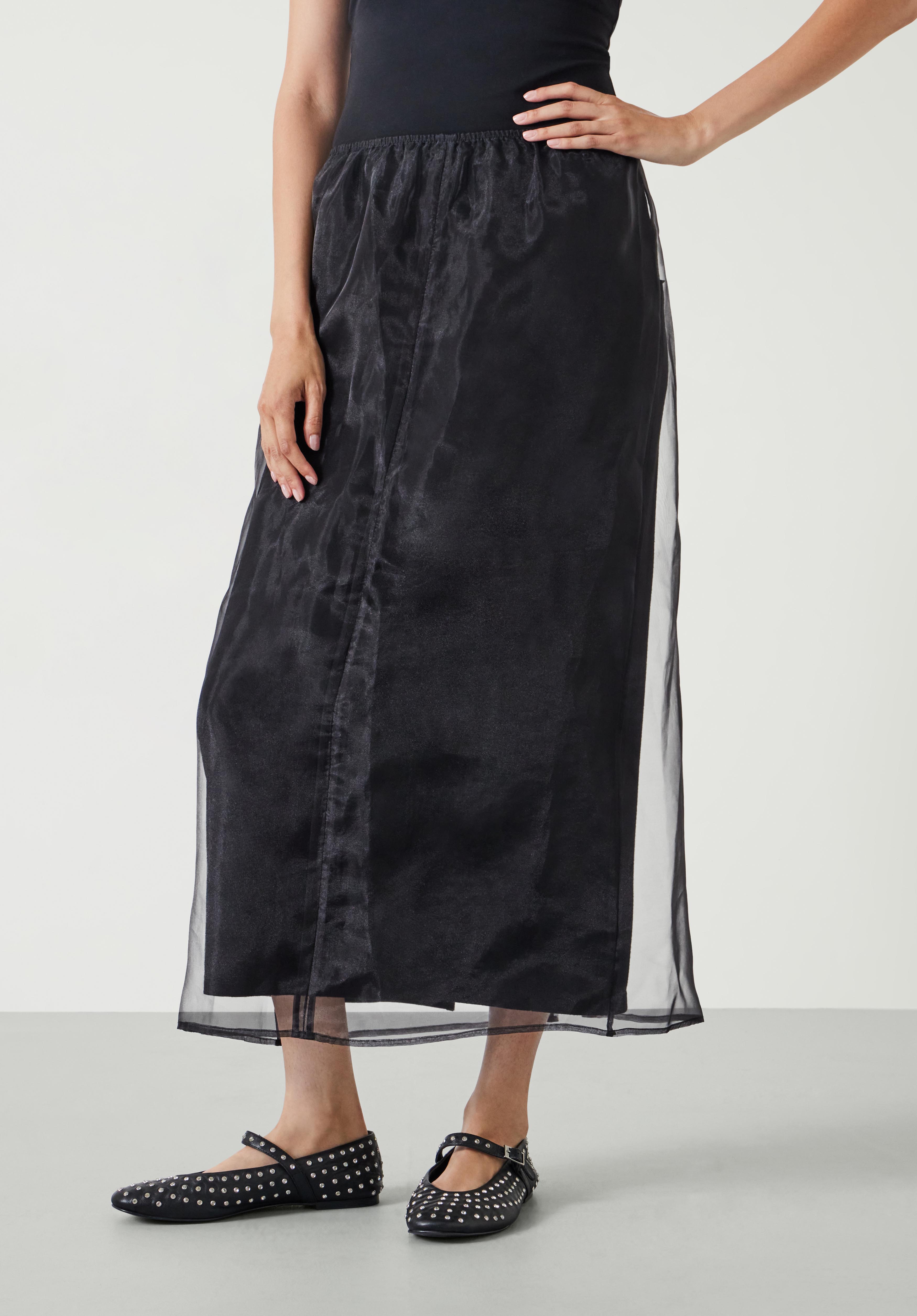Zuri Organza Skirt (Black)