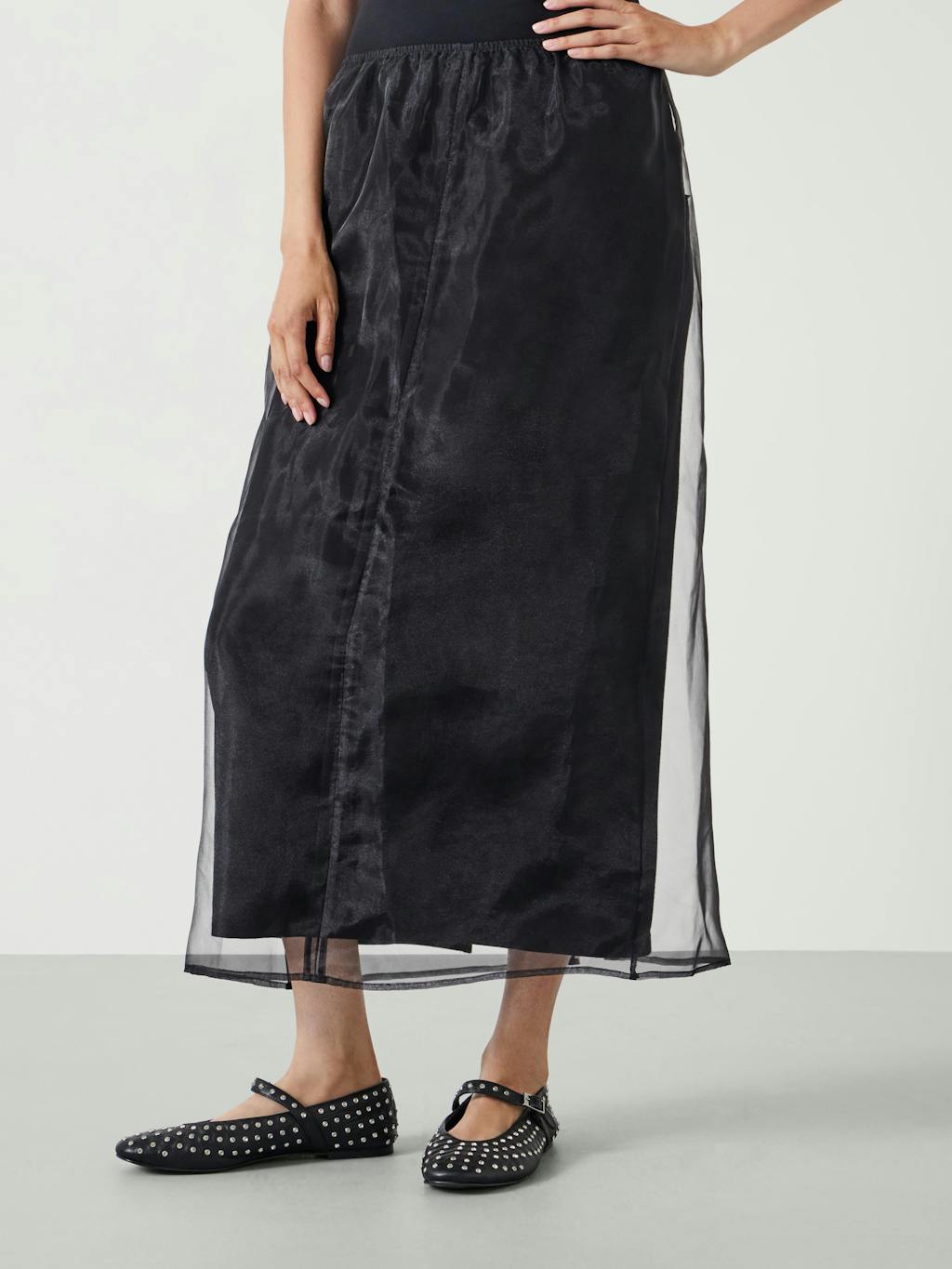 012395-0456-02 Zuri Organza Skirt (Black)