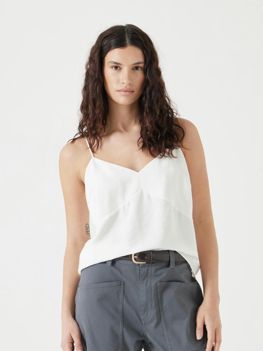 012795-0217-01 Thin Strap V-Neck Cami