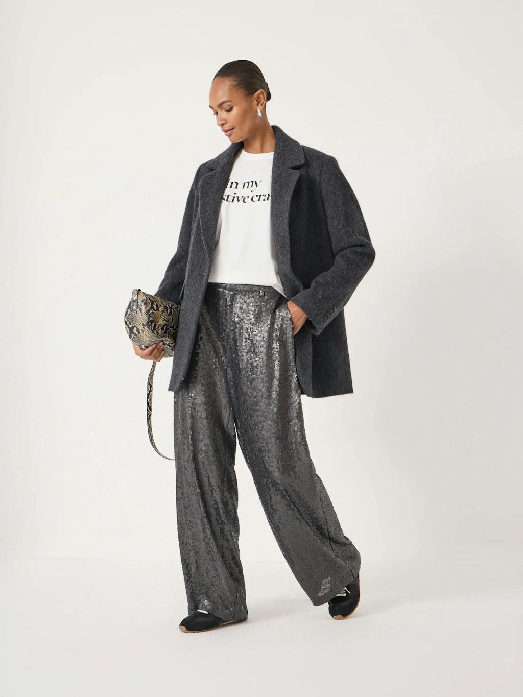 013860-4835-02 In My Festive Era Graphic T-Shirt