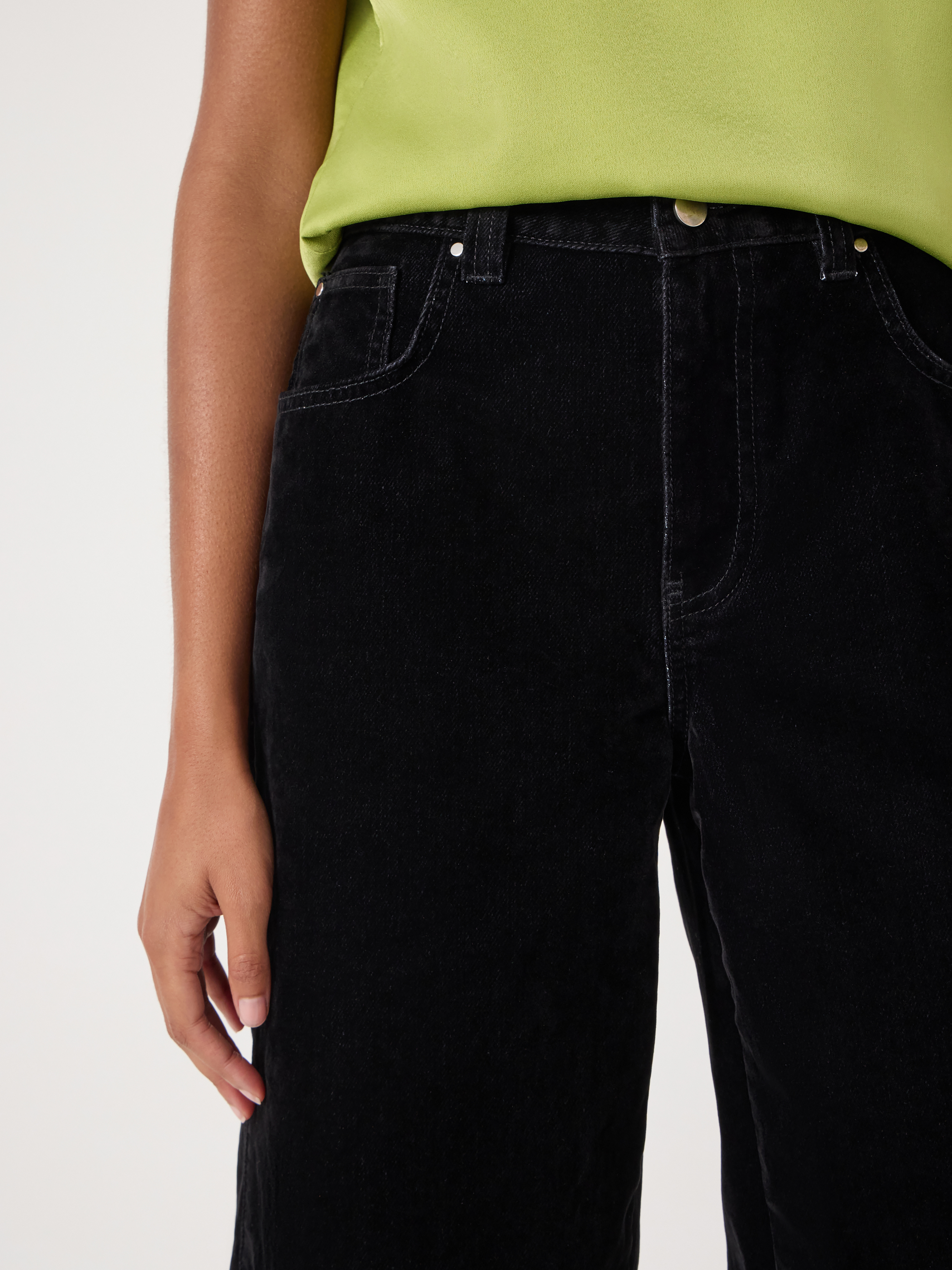 Velvet Flocked Denim Bree Barrel Jeans