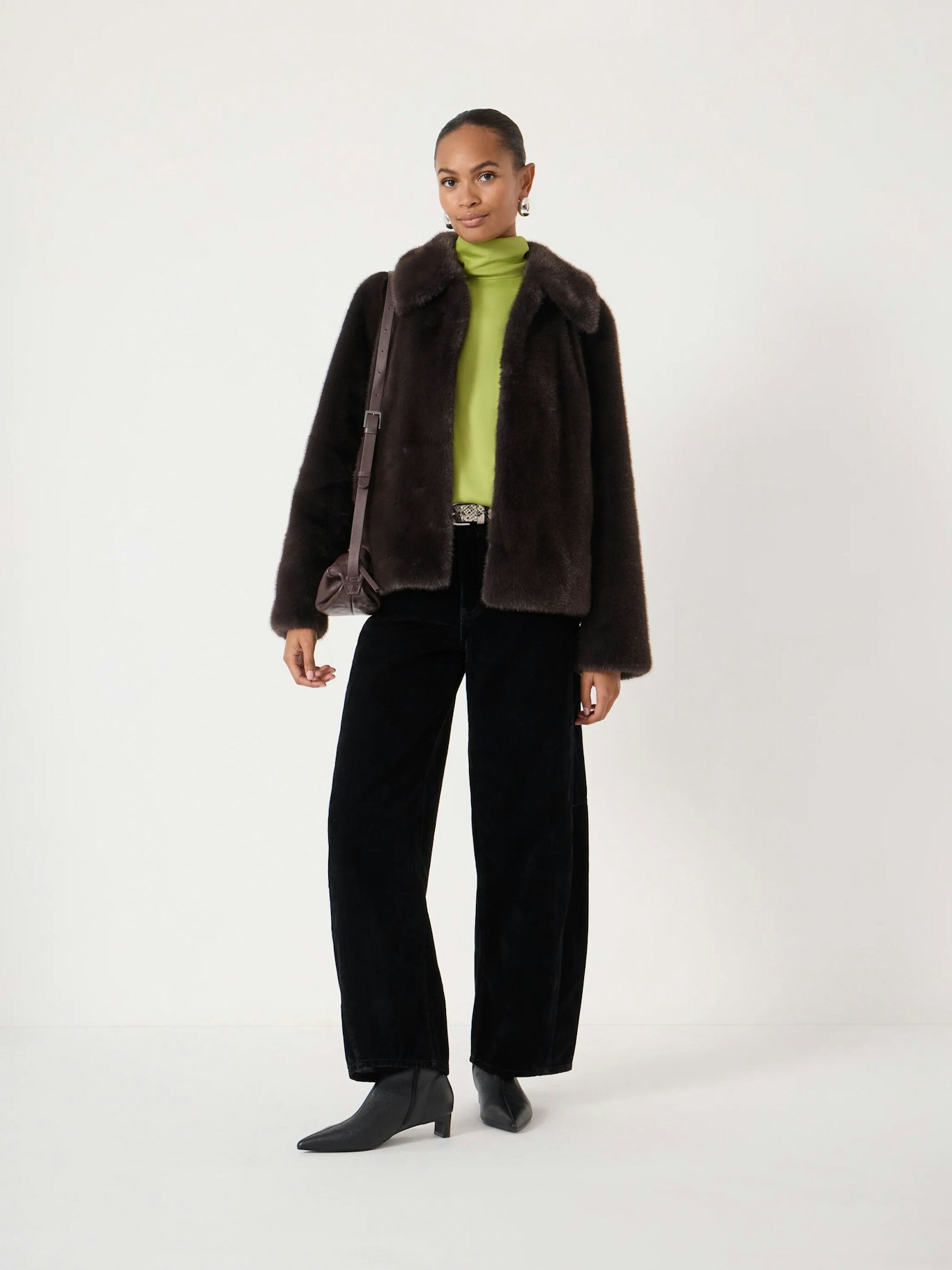 013909-4840-02 Freya Lined Faux Fur Coat