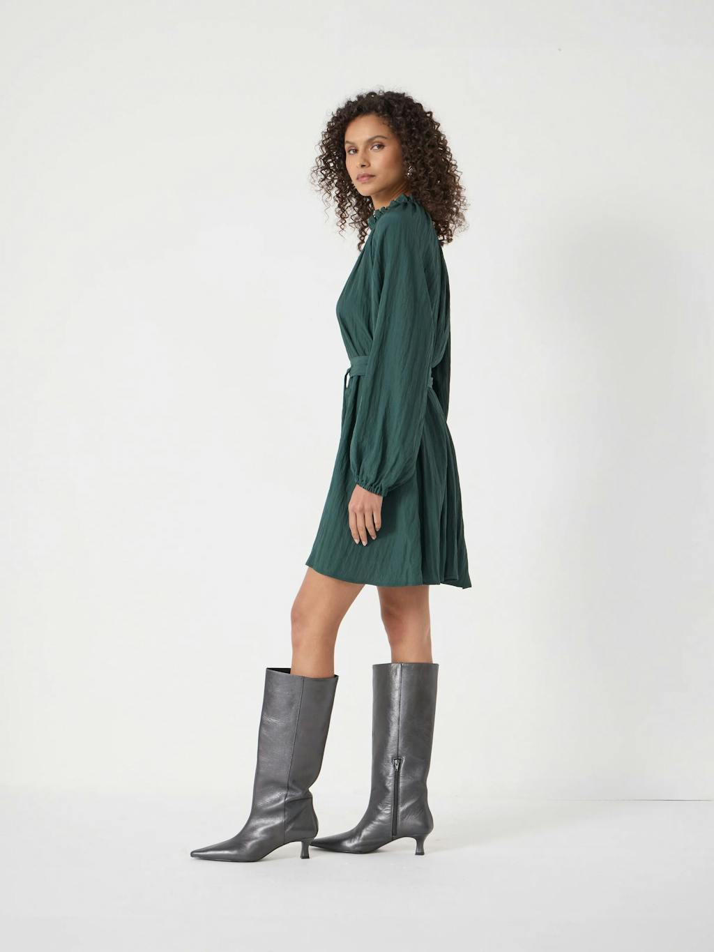 014317-2009-02 Ruffled Long Sleeve Mini Dress
