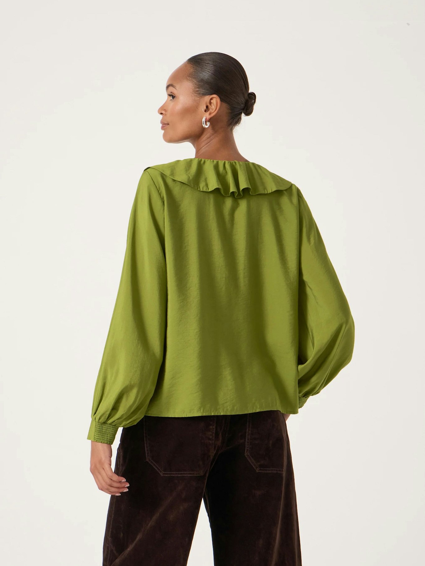 014474-3425-03 Air Flow Ruffle Blouse
