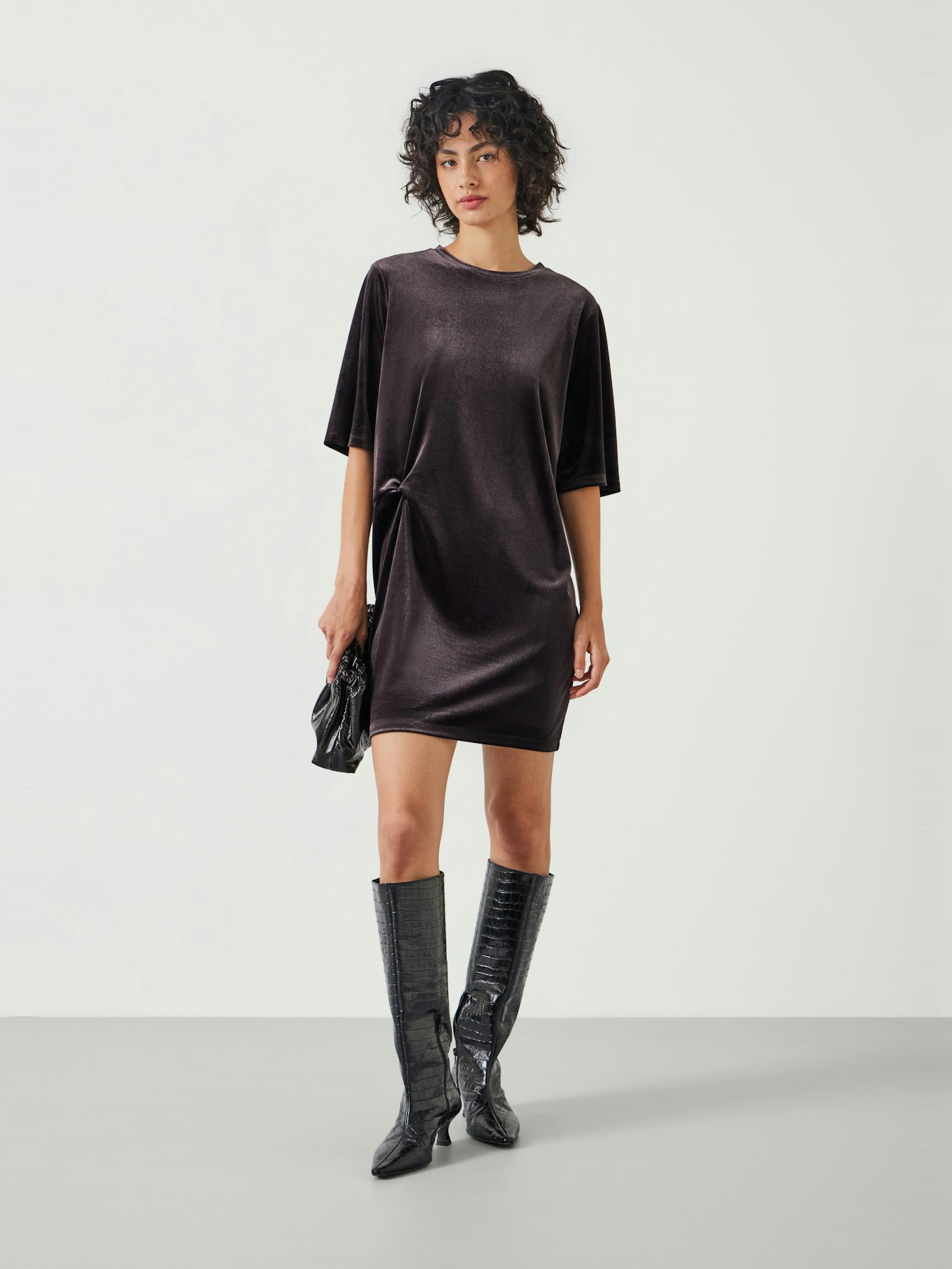 012127-0448-01 Vicky Velvet Mini Dress