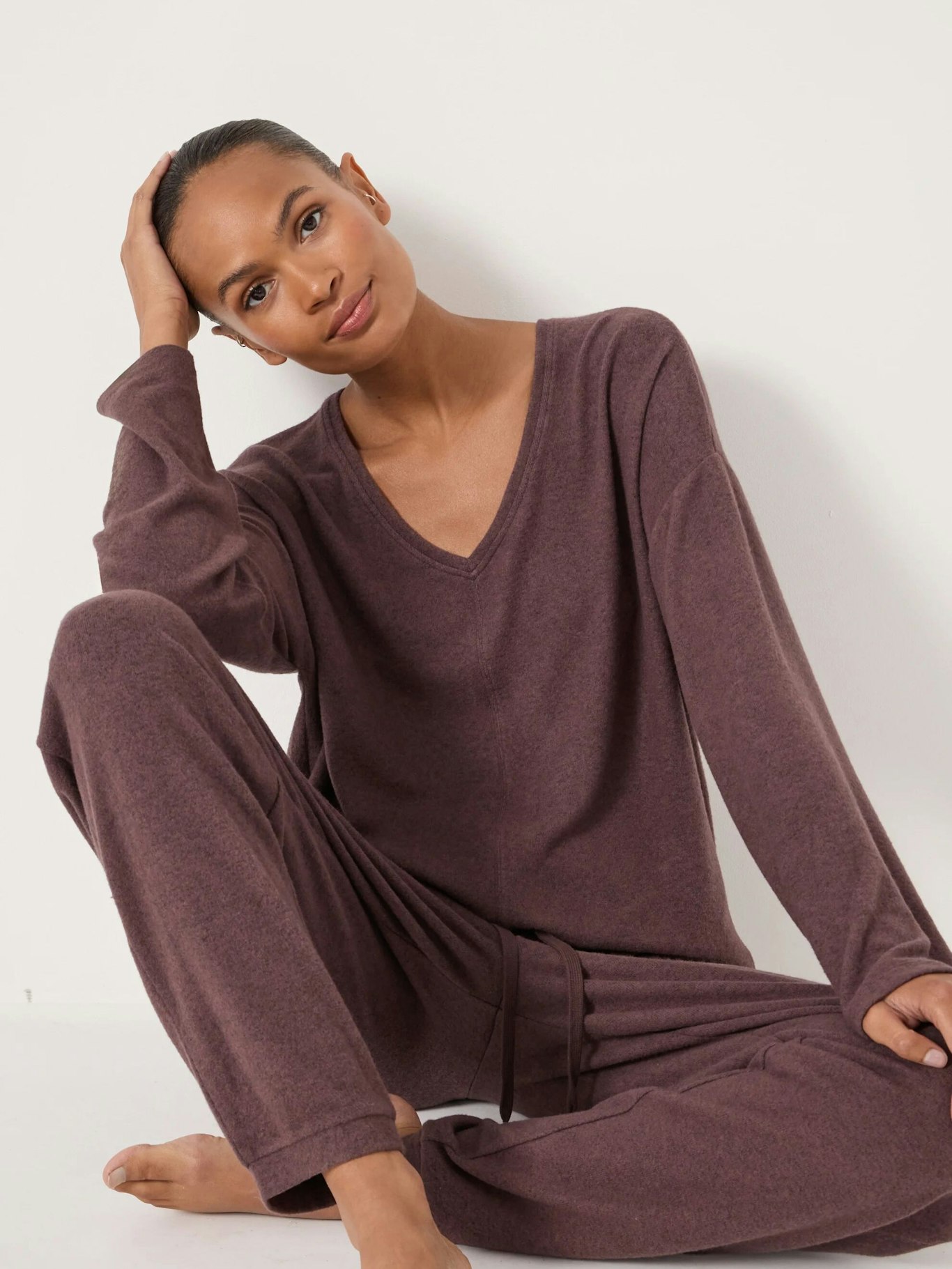 013879-4442-04 Gillian Supersoft V Neck Top
