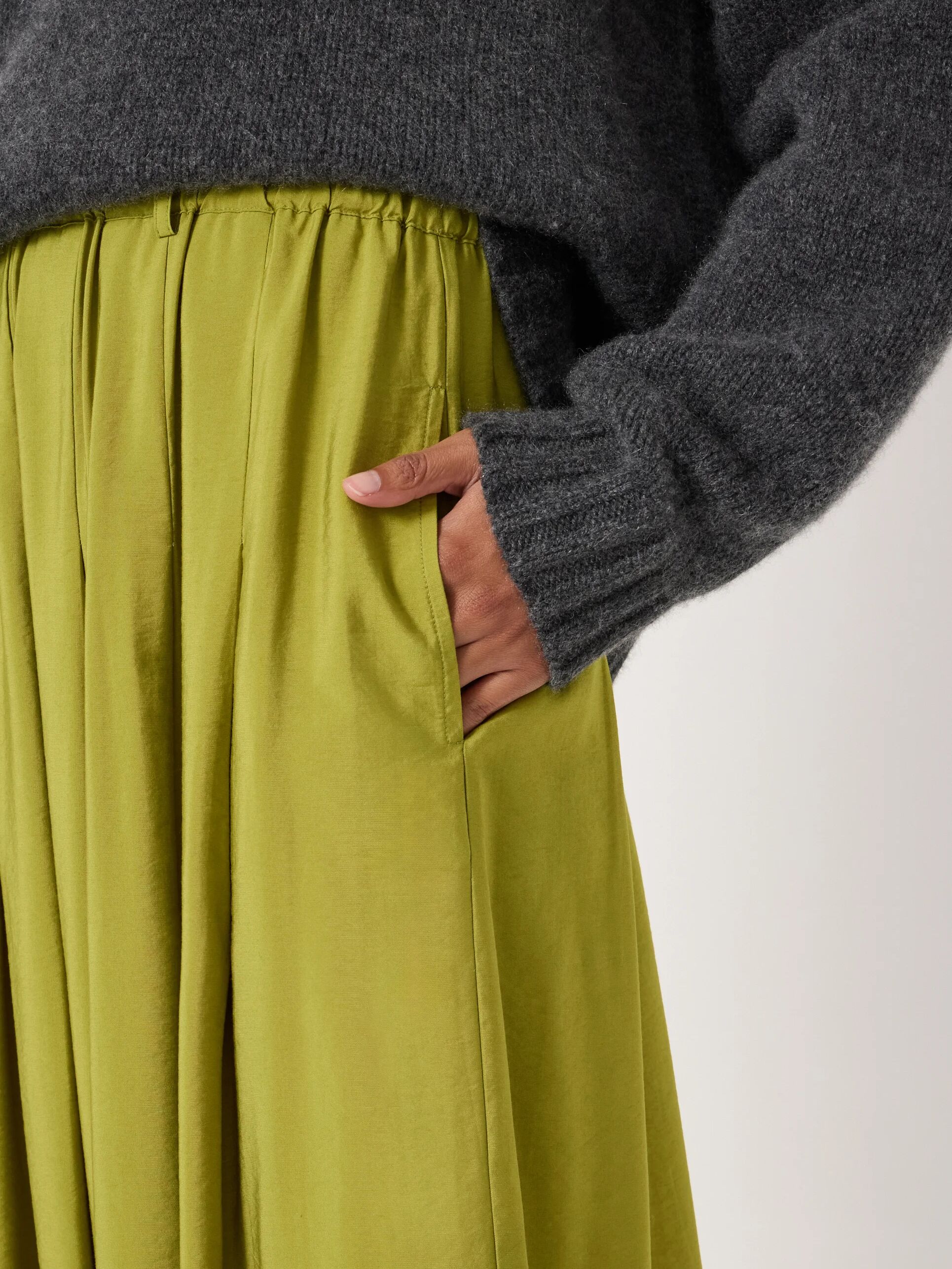 Ivy Pleated Air Flow Midi Skirt