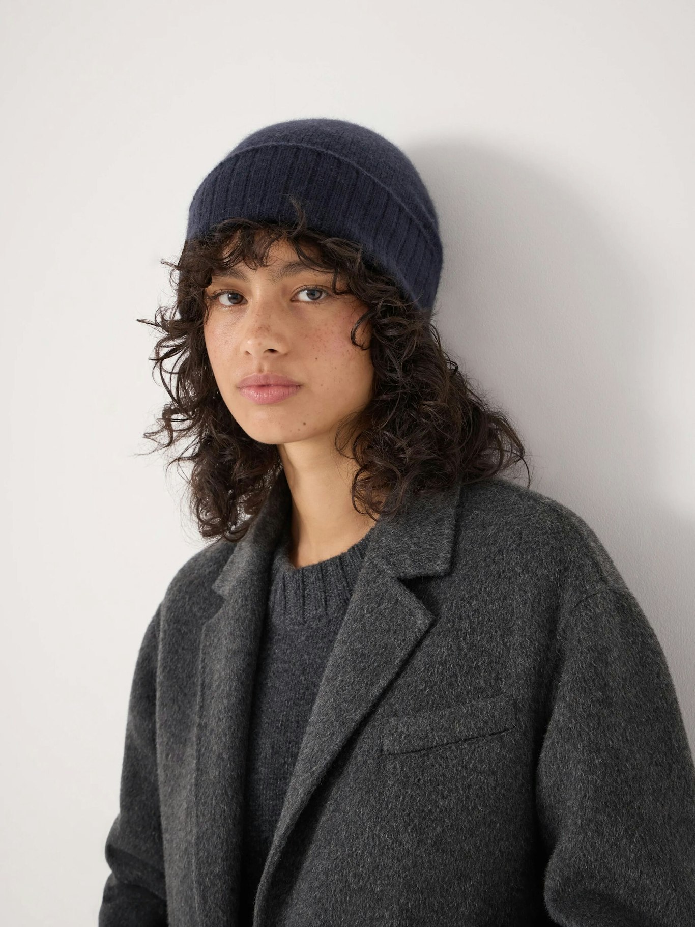 014370-1652-01 Cashmere Beanie