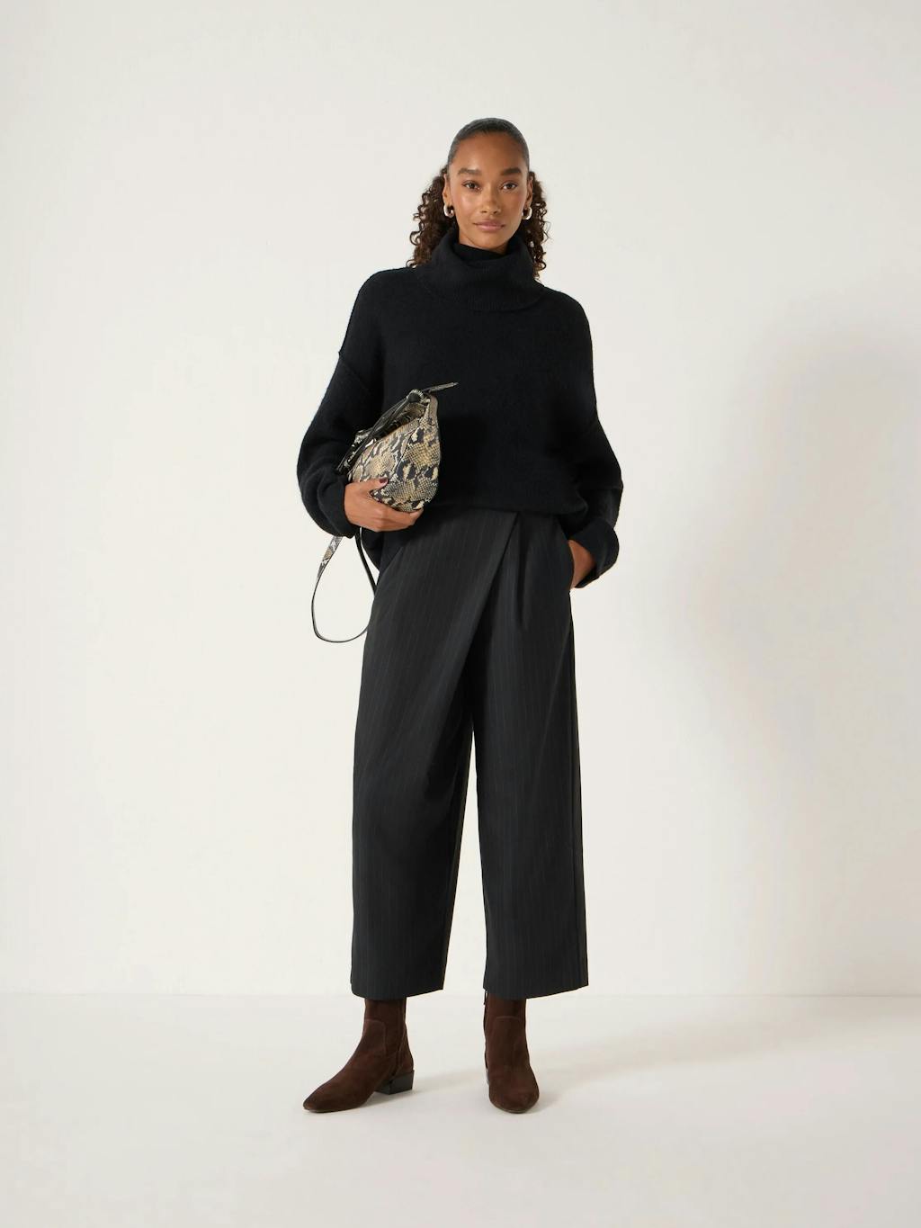 014200-0456-01 Meryl Wool Blend Roll Neck Jumper