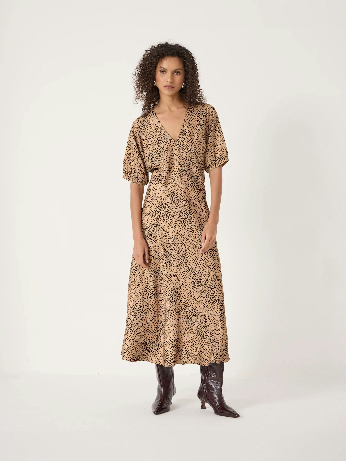 014512-4885-01 Grace V-Neck Puff Sleeve Satin Dress