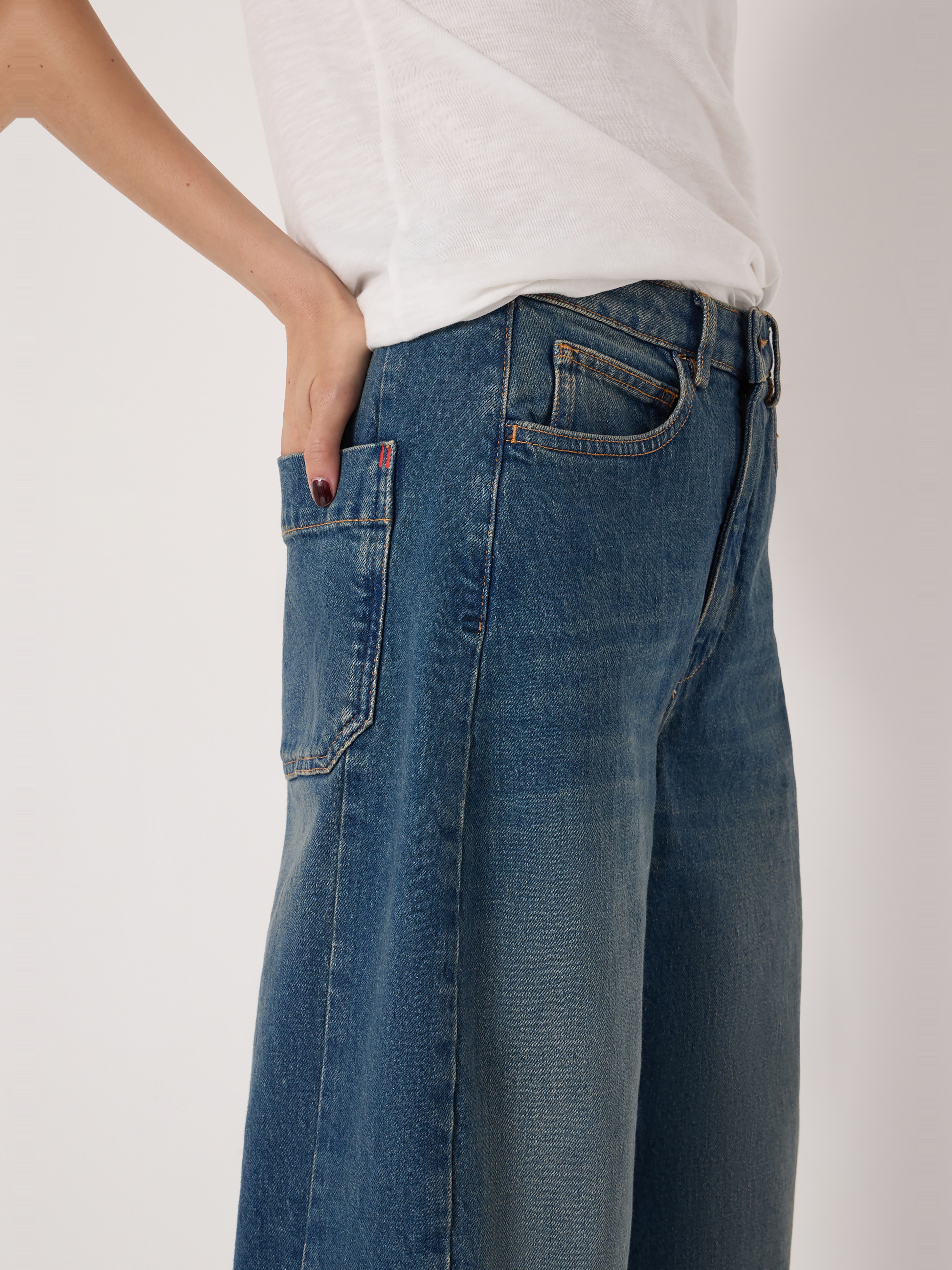 Cordelia Barrel Leg Jeans