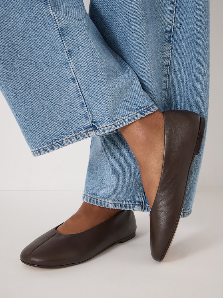 Bertie Round Toe Leather Ballet Flats
