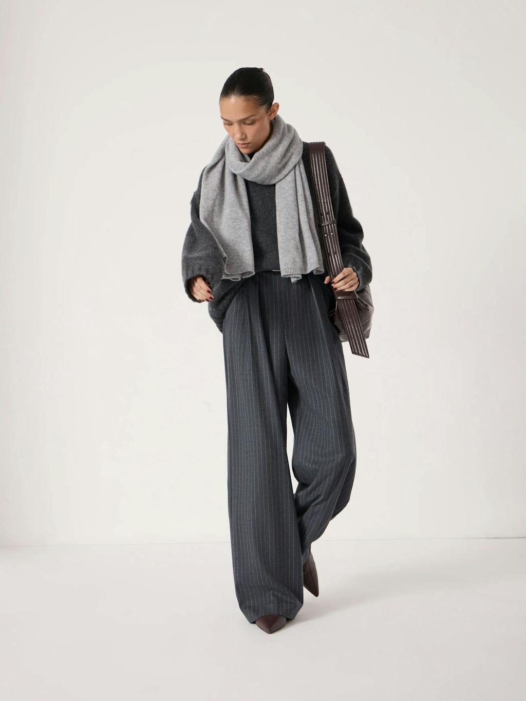 014371-2805-02 Cashmere Scarf
