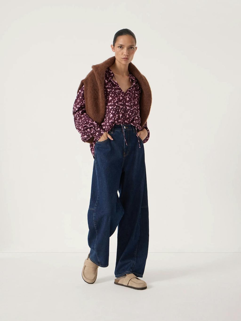 014243-4896-02 Harlow Tie Front Detail Blouse