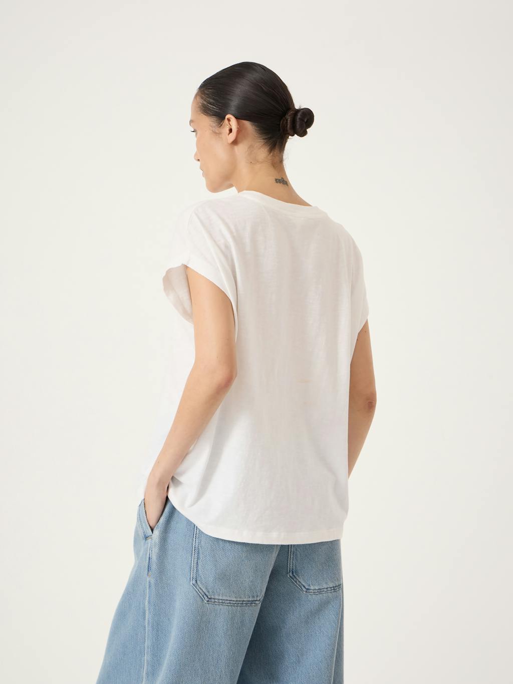 015084-0001-03 Aisling Cotton Slub T-Shirt