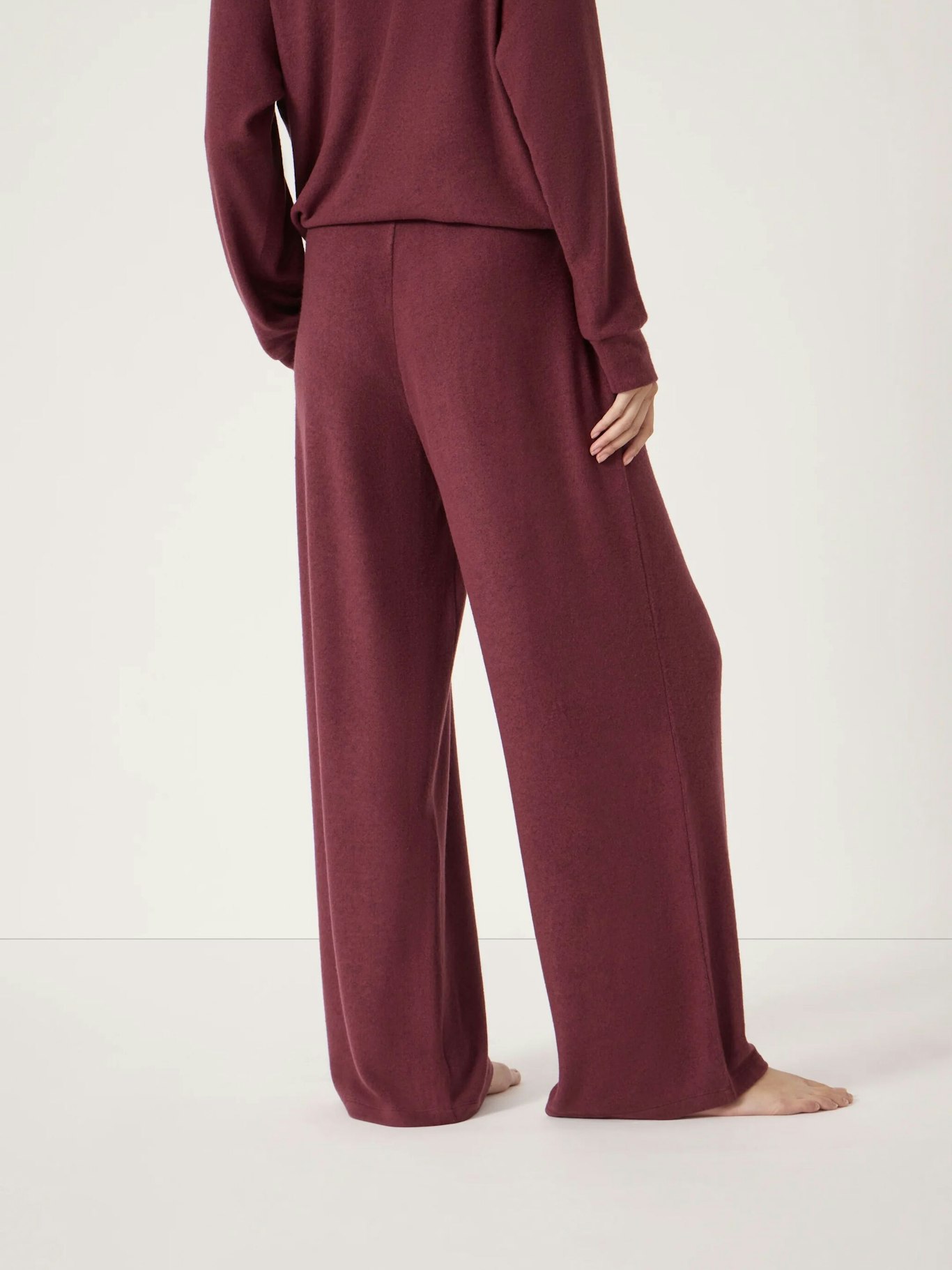 013877-1410-03 Elle Supersoft Wide Leg Joggers