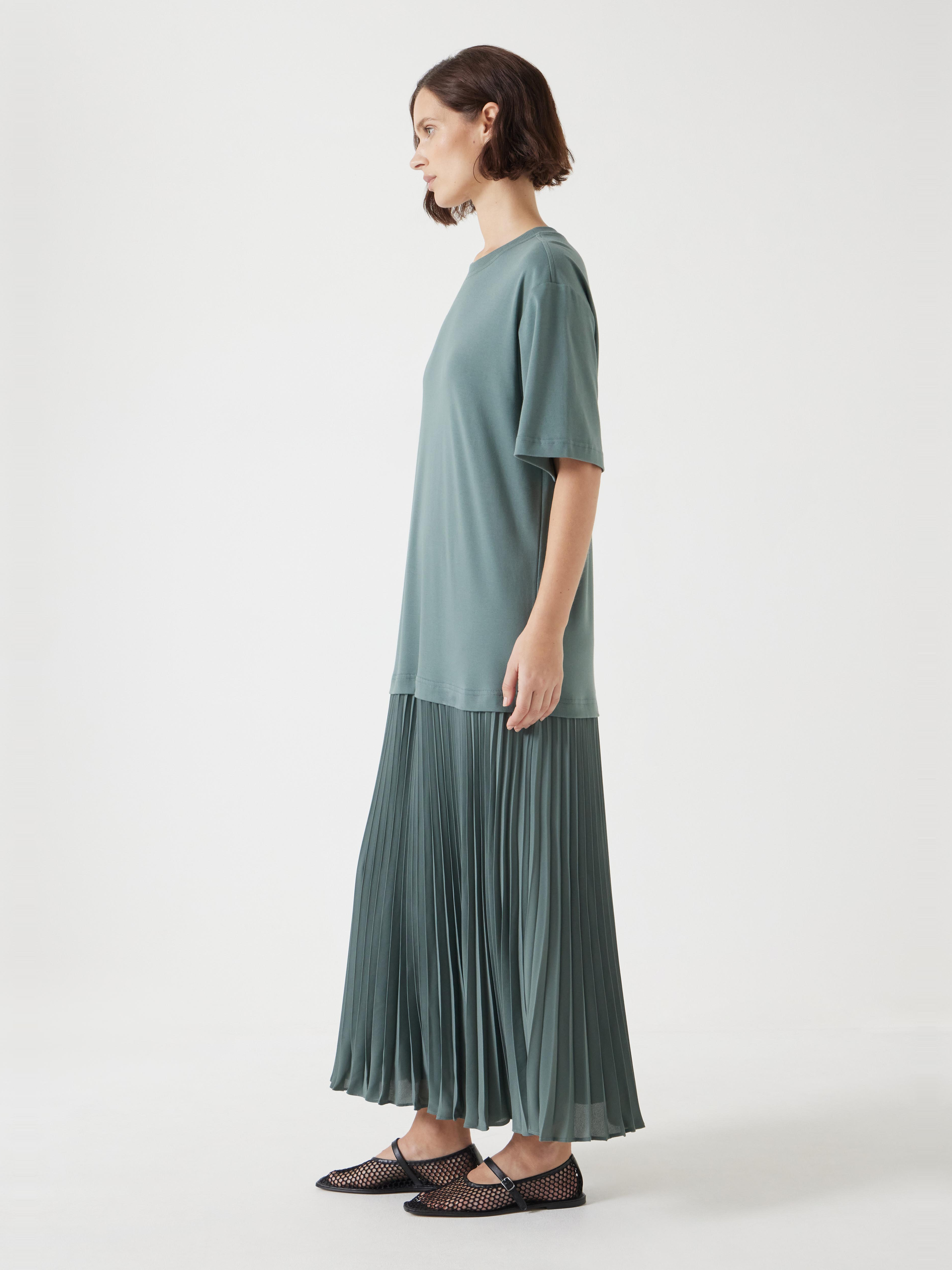 Esme Short Sleeve Pleated Midi Dress