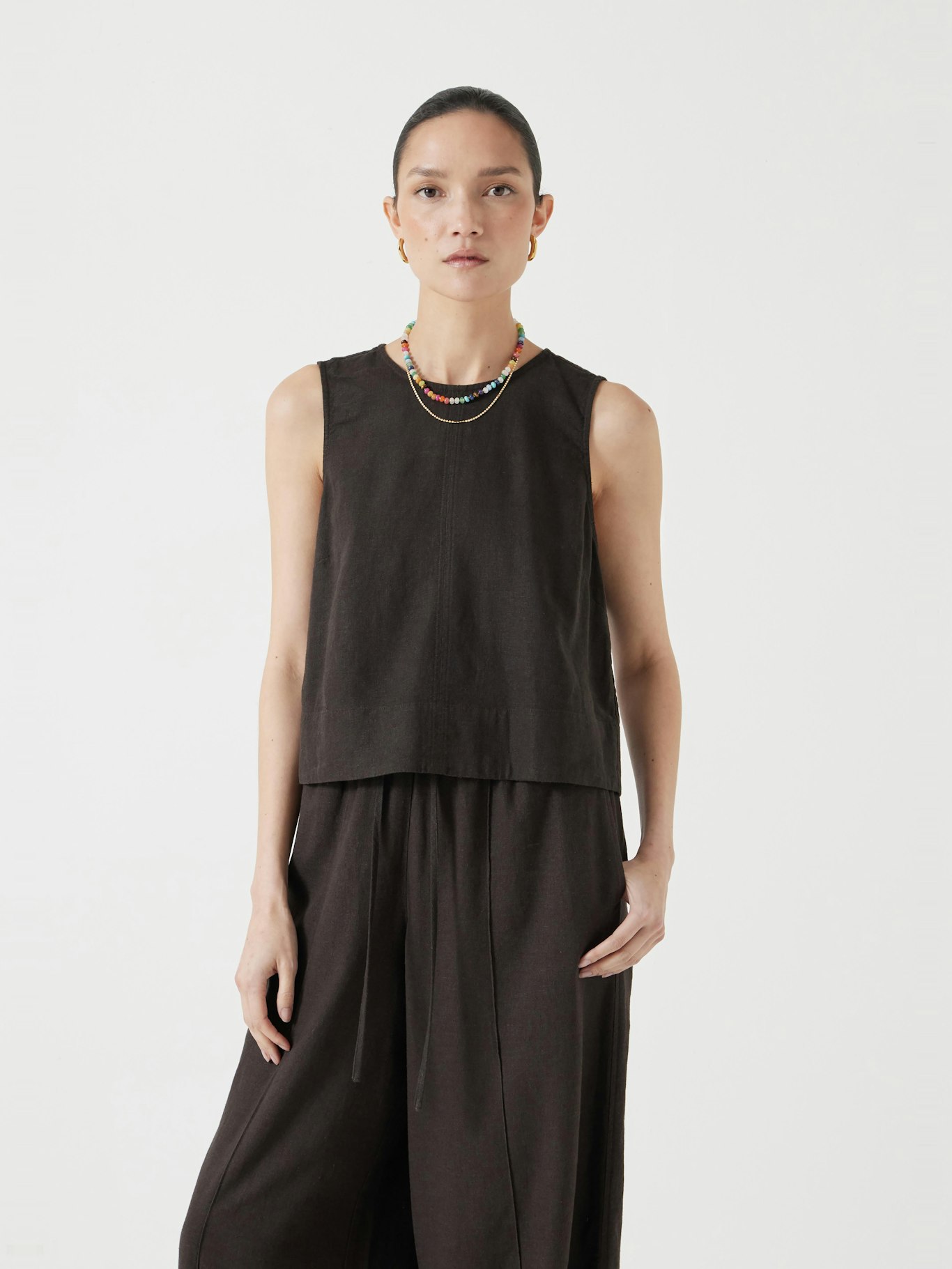 013339-0450-01 Vera Linen Blend Shell Top