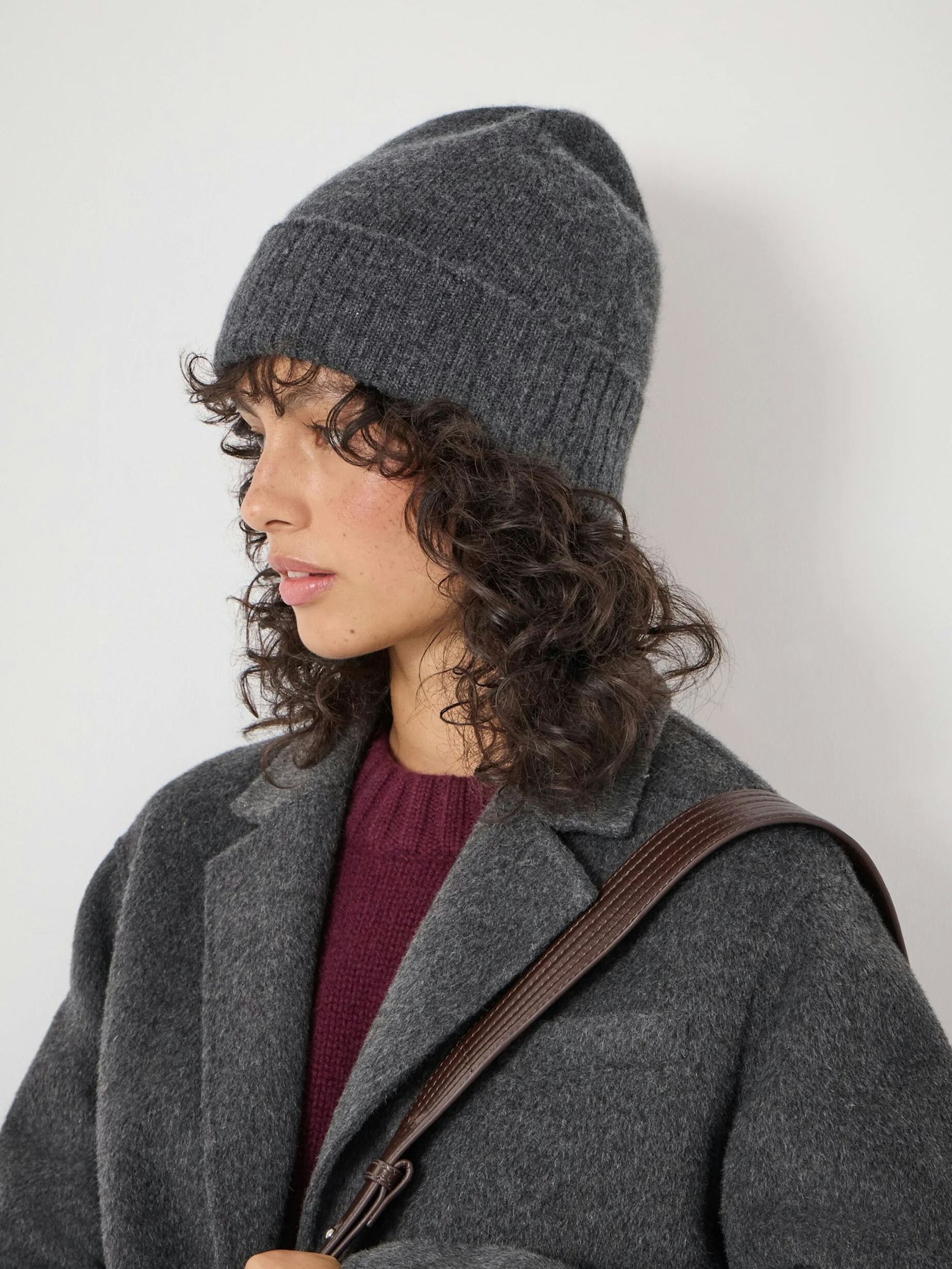014370-2806-03 Cashmere Beanie