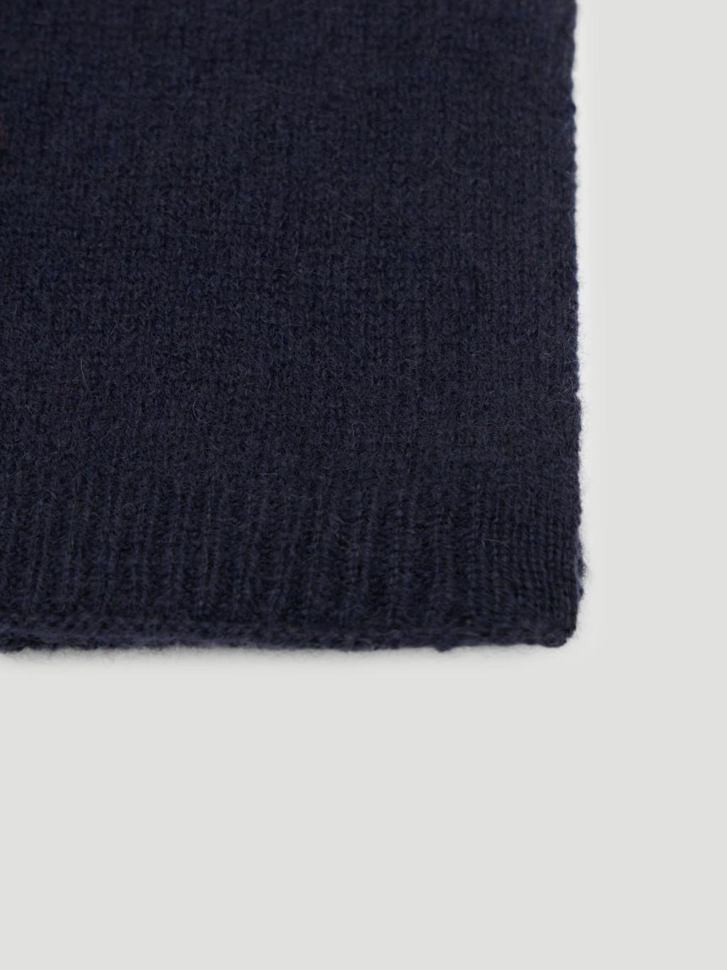 014371-1652-03 Cashmere Scarf